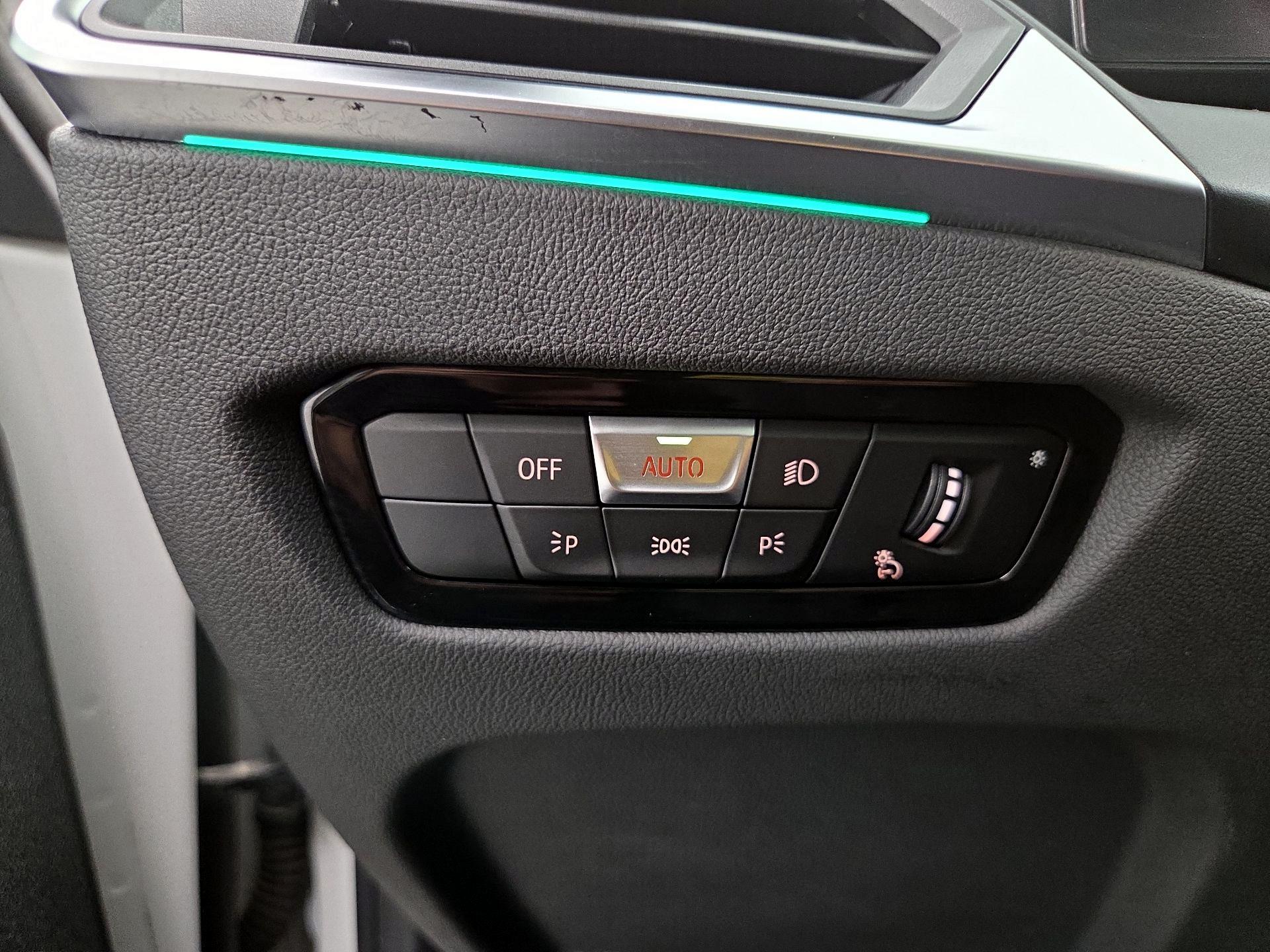 Thumbnail: 2024 BMW 3 Series - 13