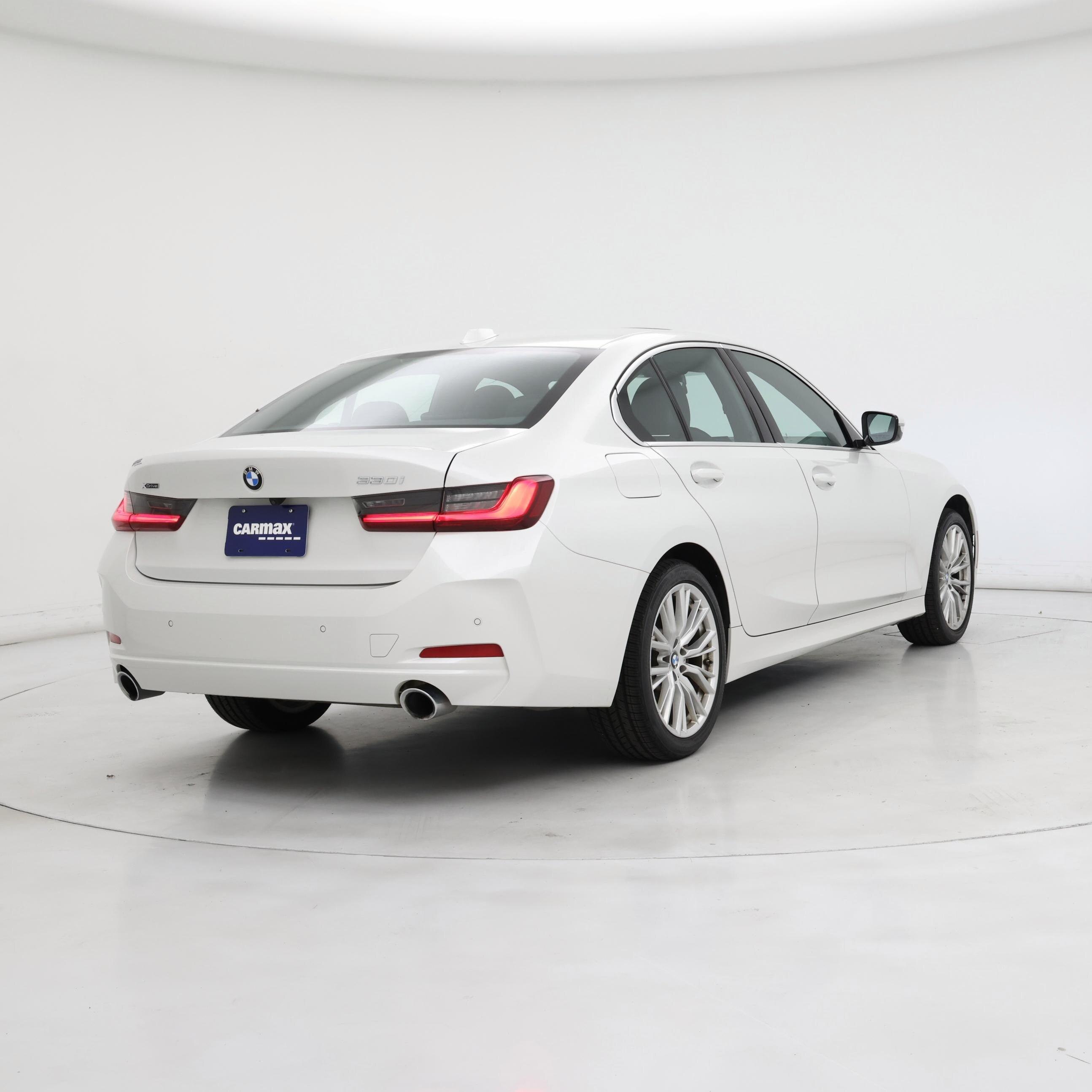 Thumbnail: 2024 BMW 3 Series - 8