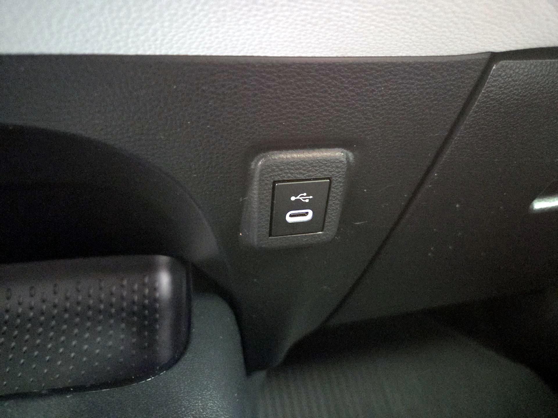 Thumbnail: 2023 Toyota Corolla - 18