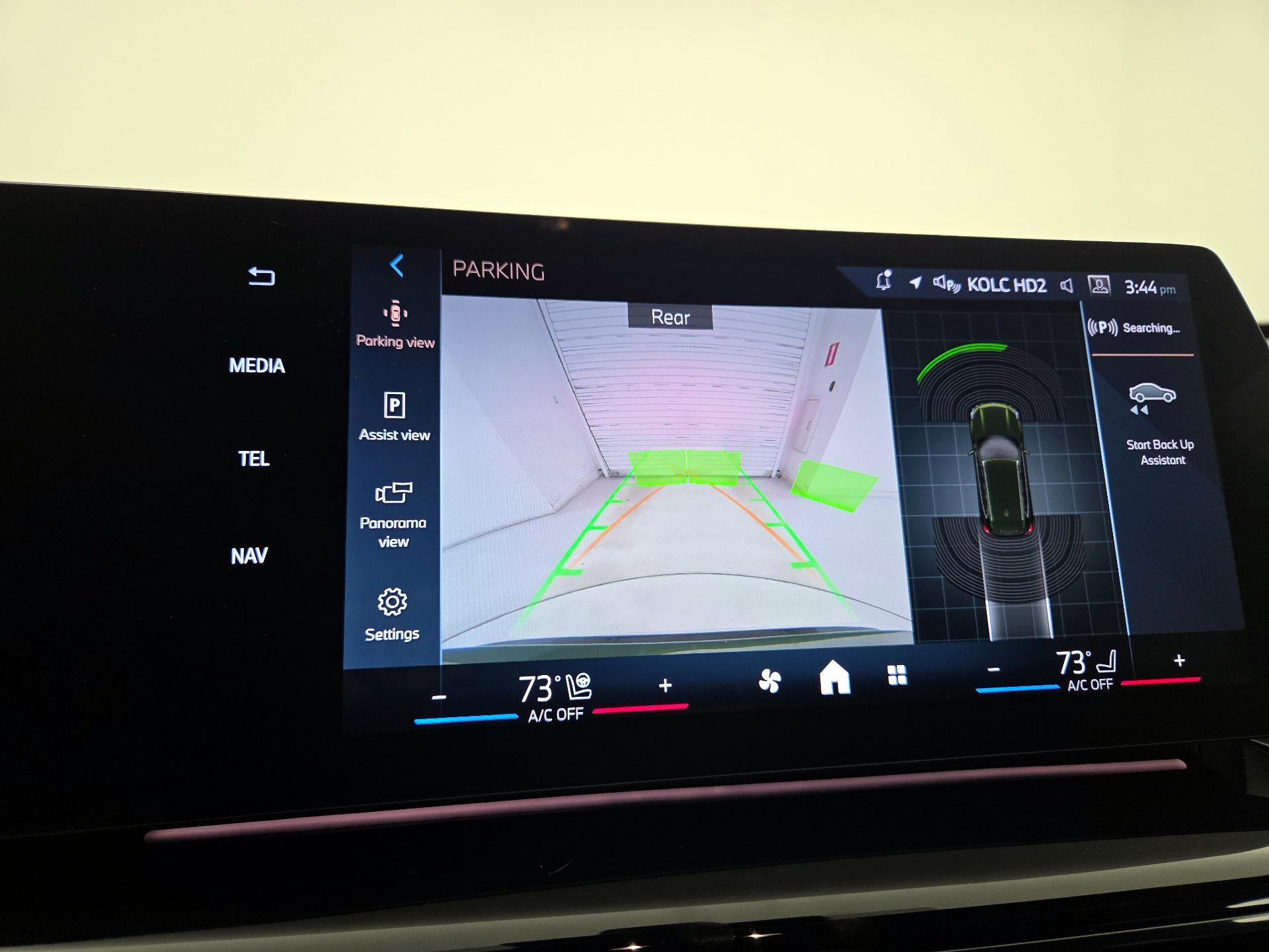 Thumbnail: 2024 BMW X1 - 14