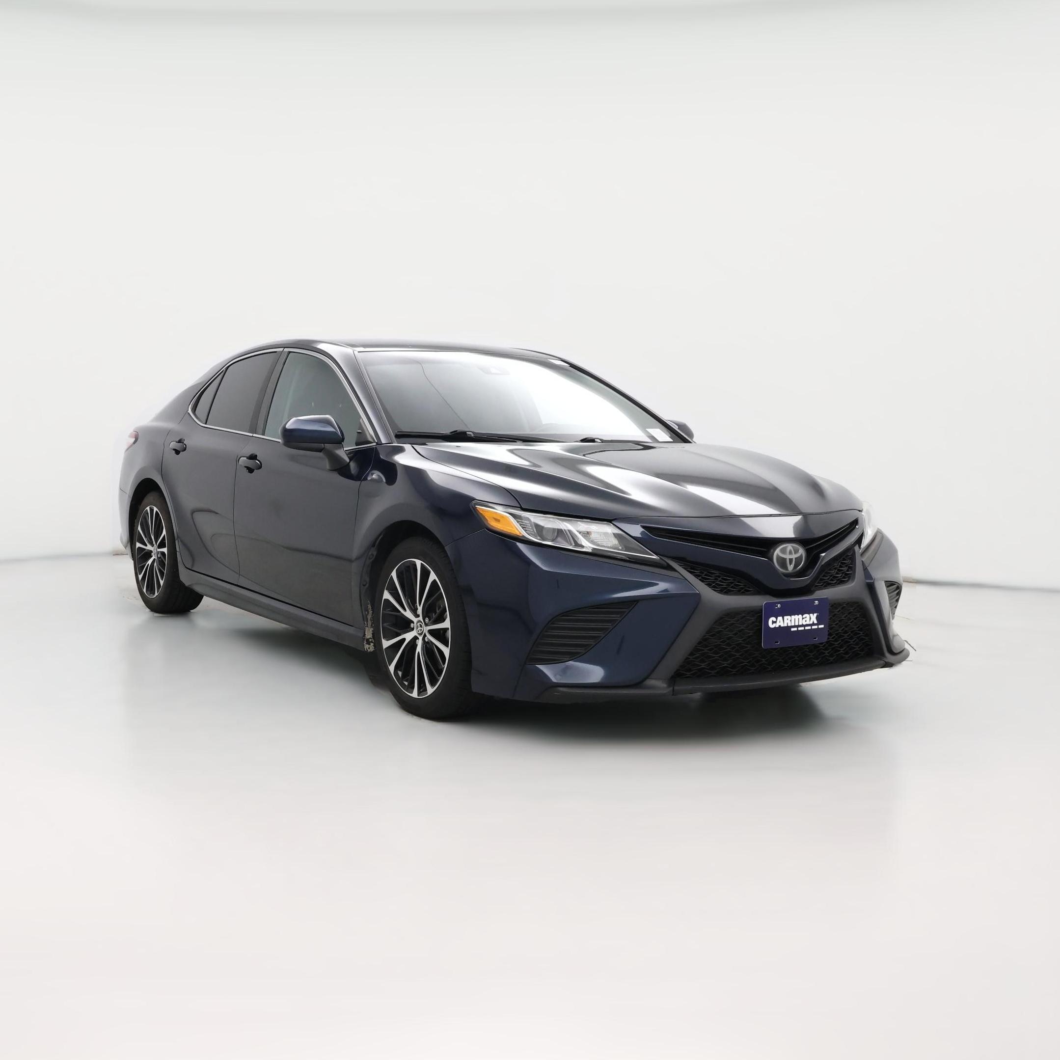 Thumbnail: 2020 Toyota Camry - 1