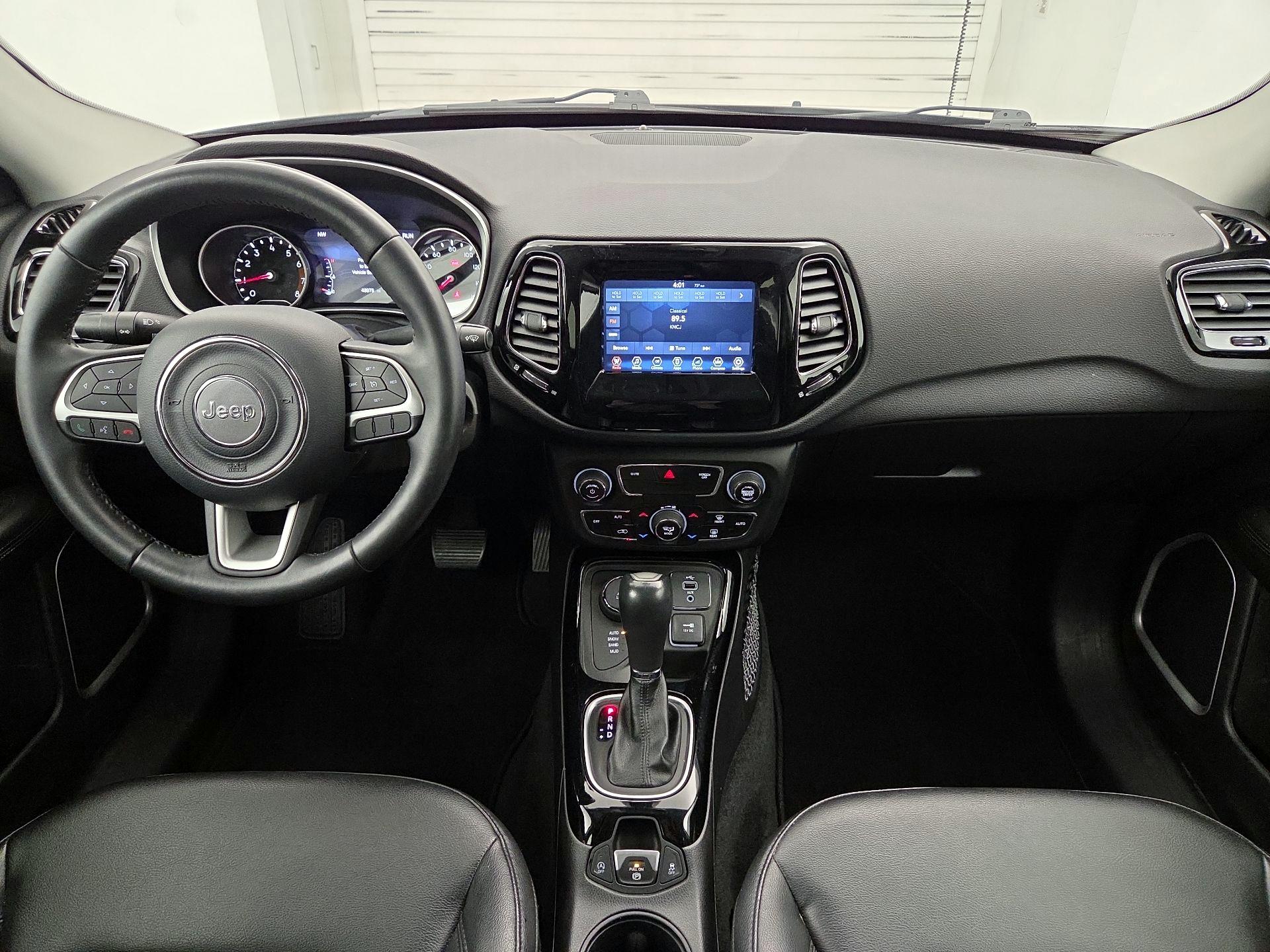 Thumbnail: 2018 Jeep Compass - 9