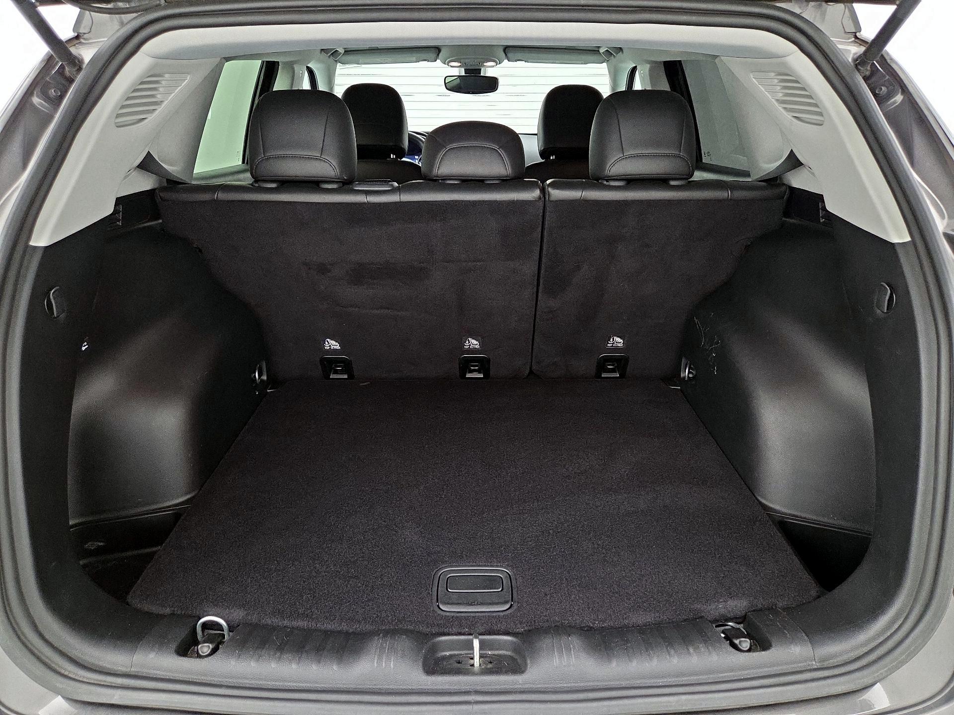 Thumbnail: 2018 Jeep Compass - 20