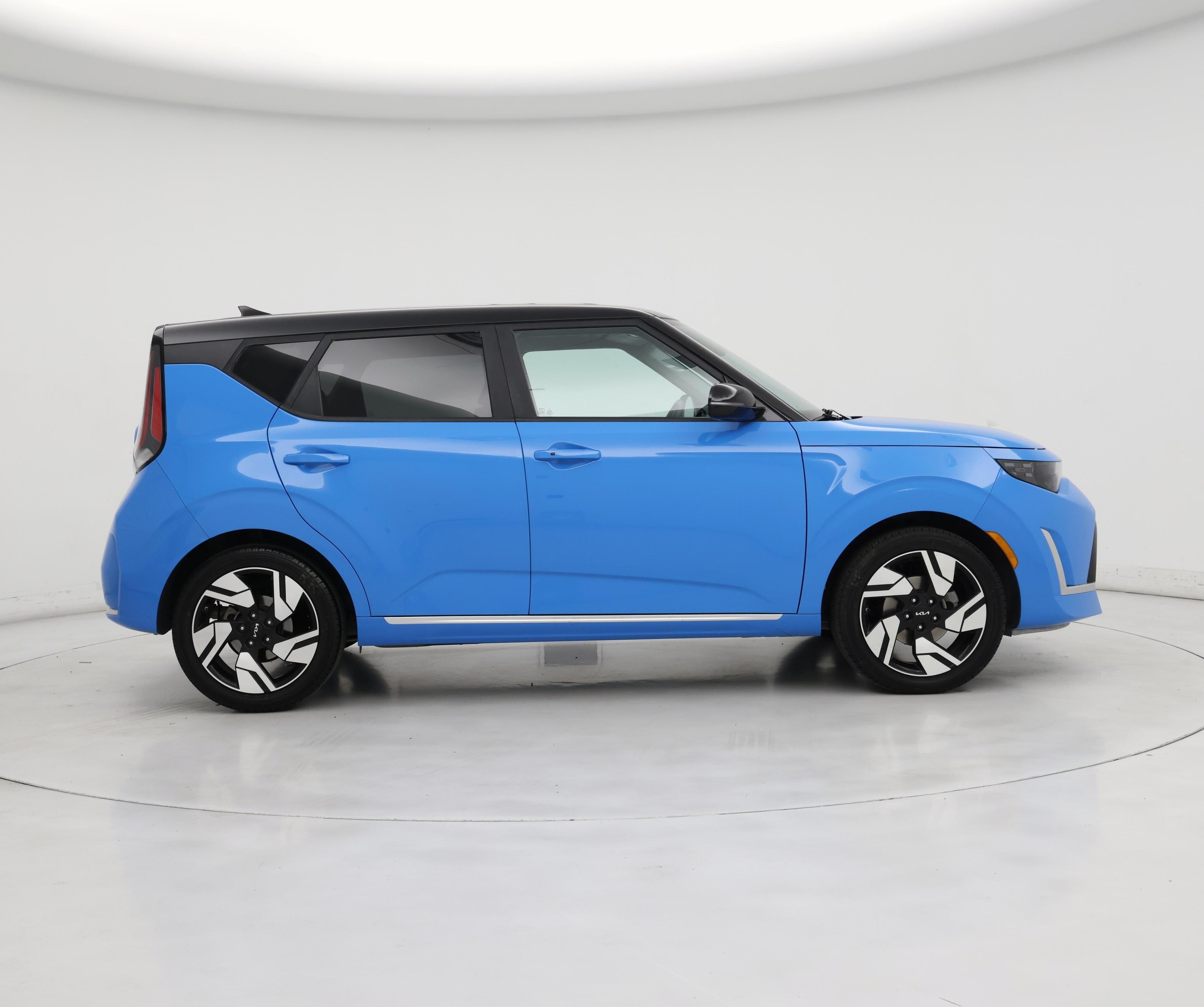 Thumbnail: 2023 Kia Soul - 7