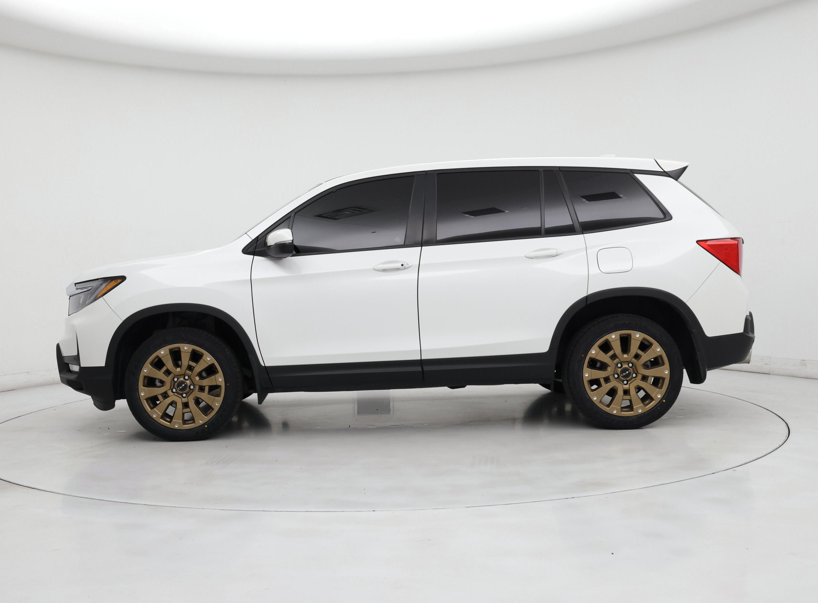 Thumbnail: 2023 Honda Passport - 3