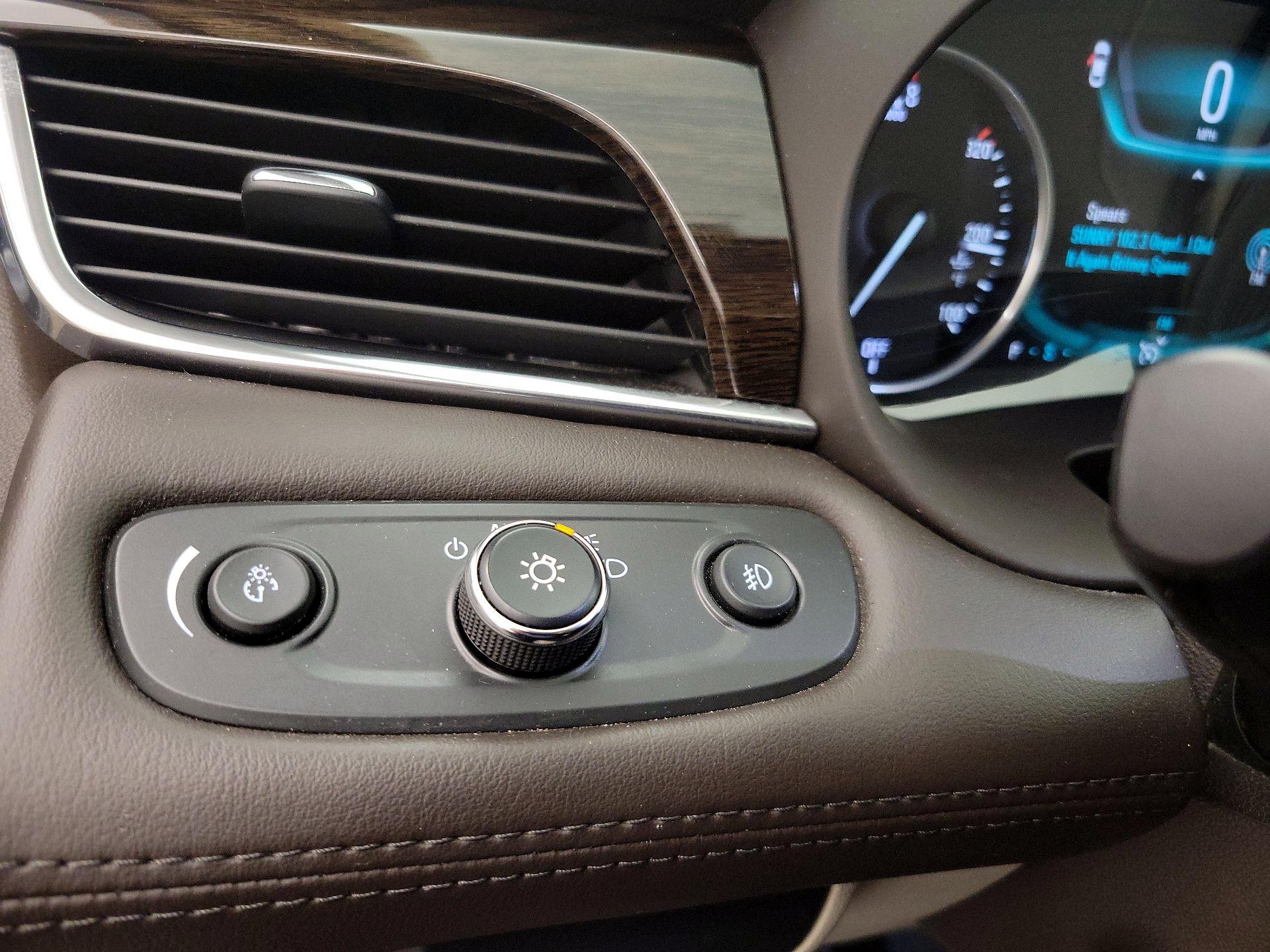 Thumbnail: 2017 Buick LaCrosse - 13