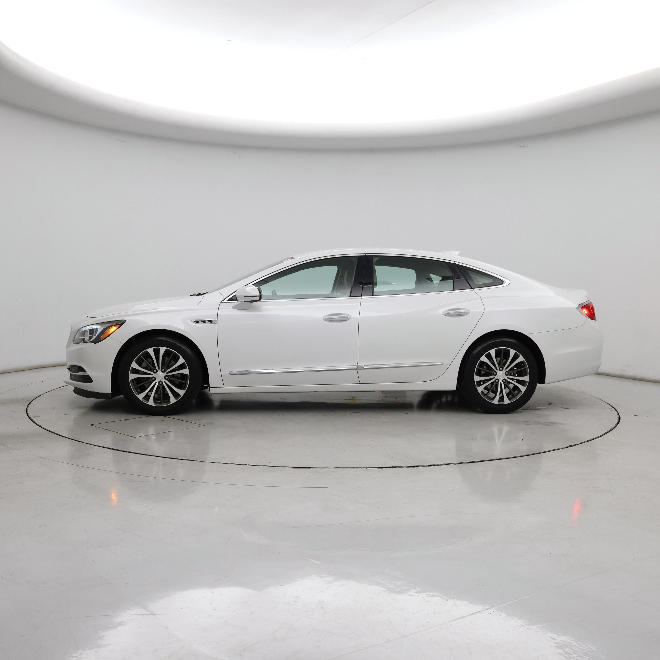 Thumbnail: 2017 Buick LaCrosse - 3