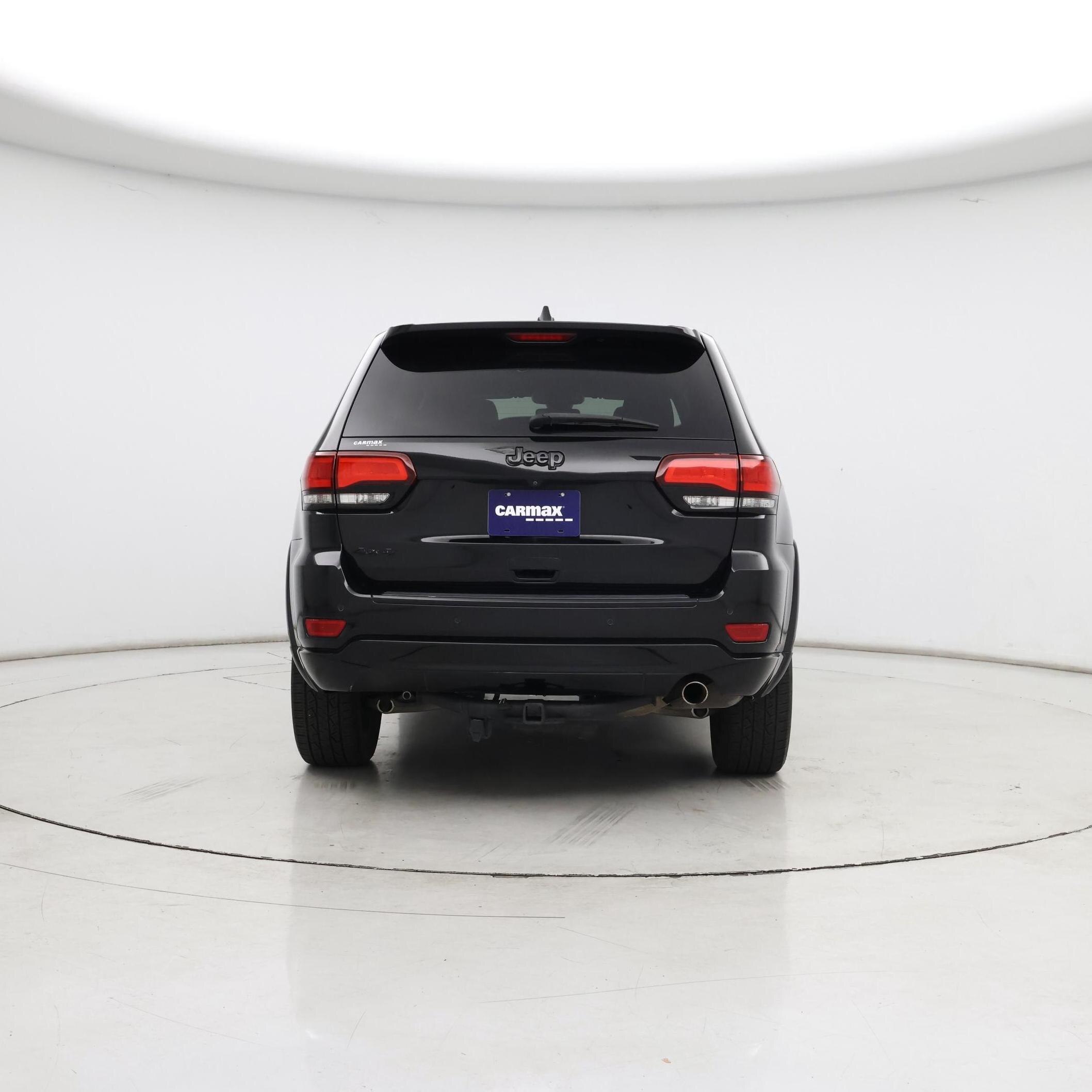 Thumbnail: 2017 Jeep Grand Cherokee - 6