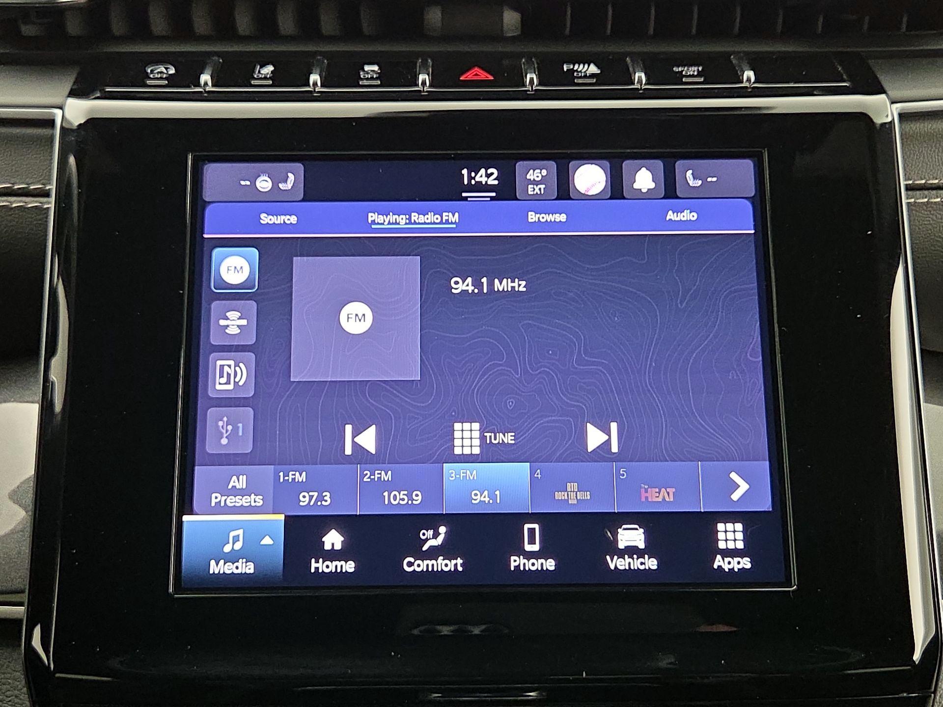 Thumbnail: 2022 Jeep Grand Cherokee - 15