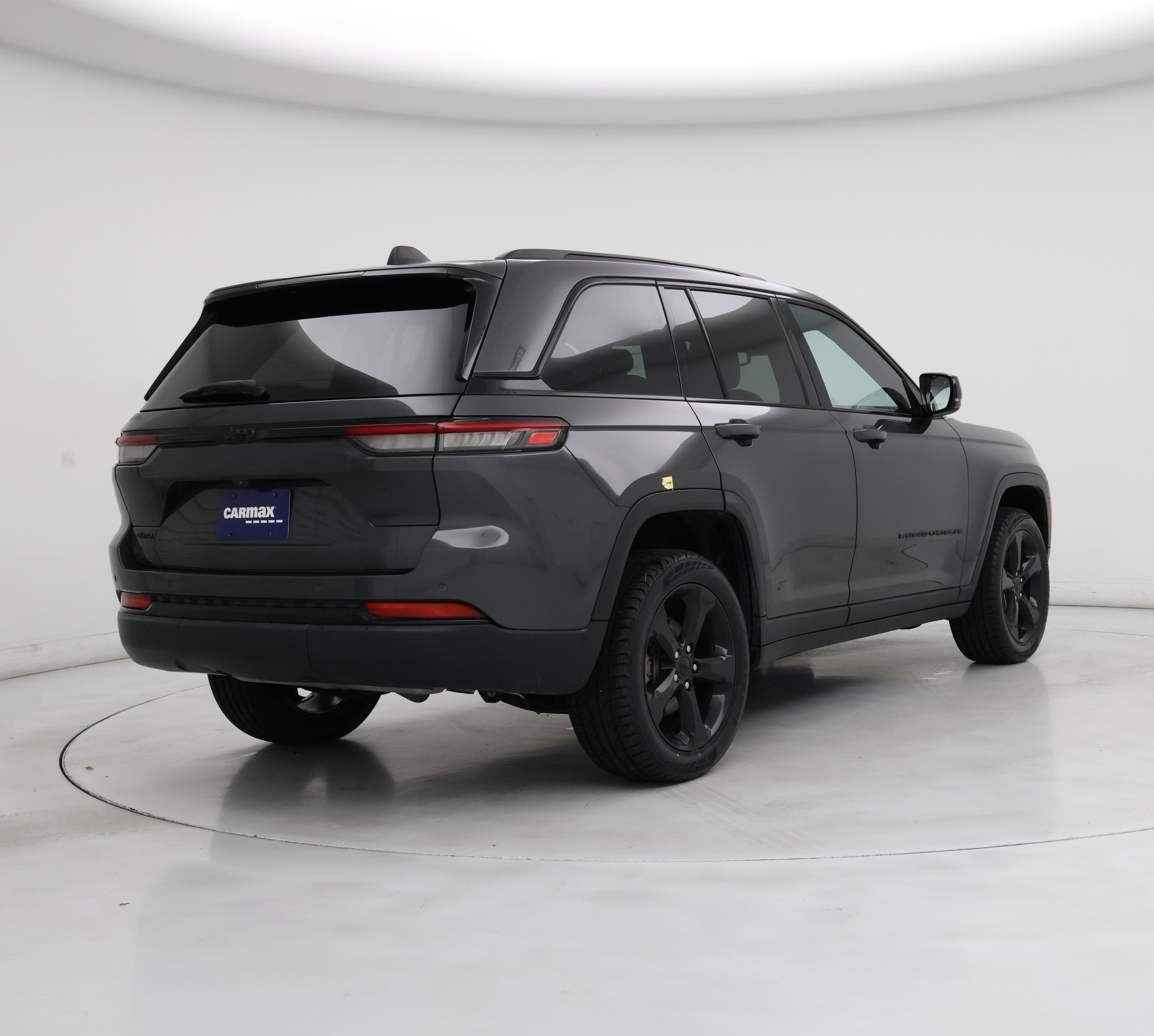 Thumbnail: 2022 Jeep Grand Cherokee - 8