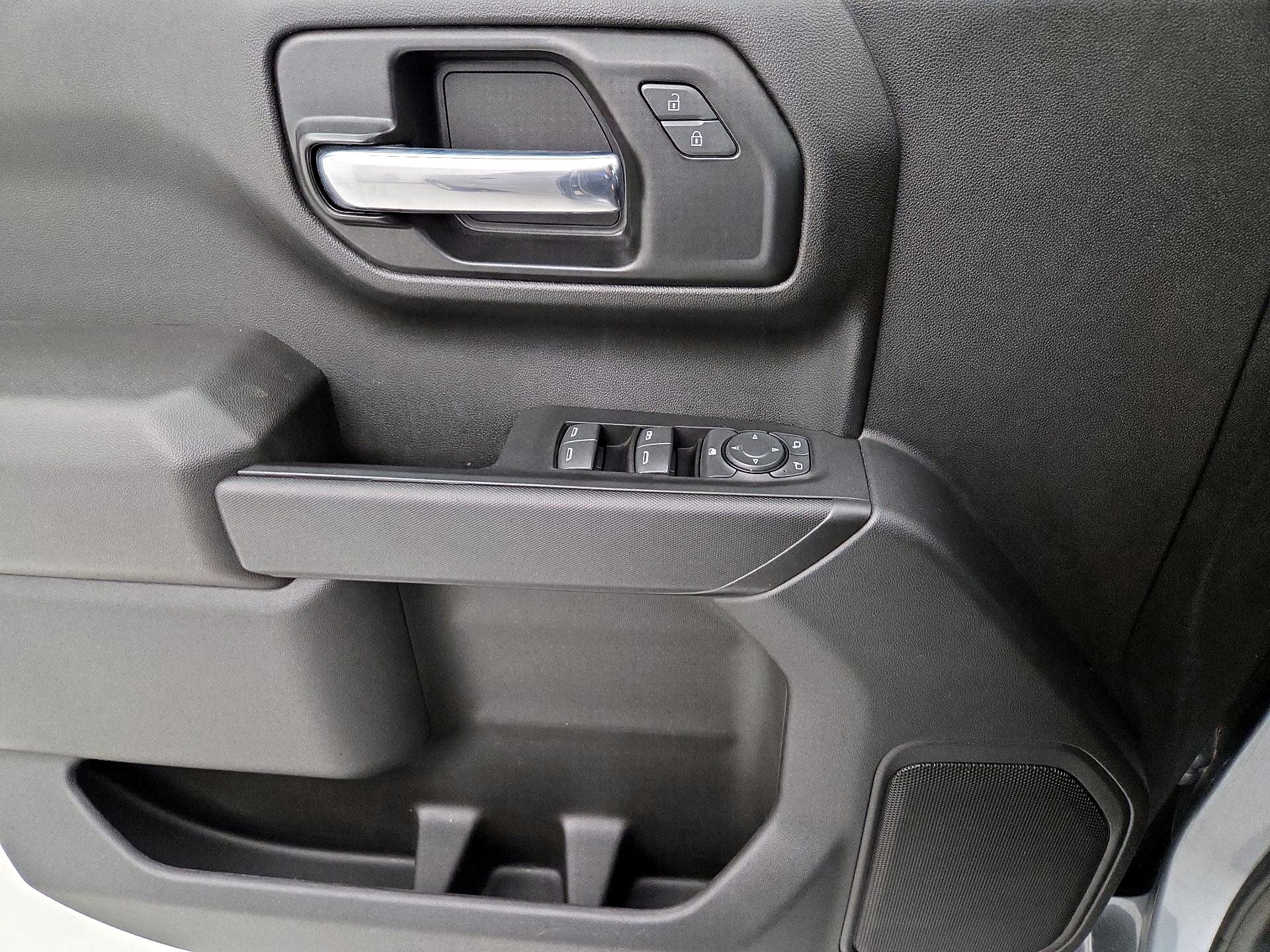 Thumbnail: 2022 Chevrolet Silverado 1500 - 12