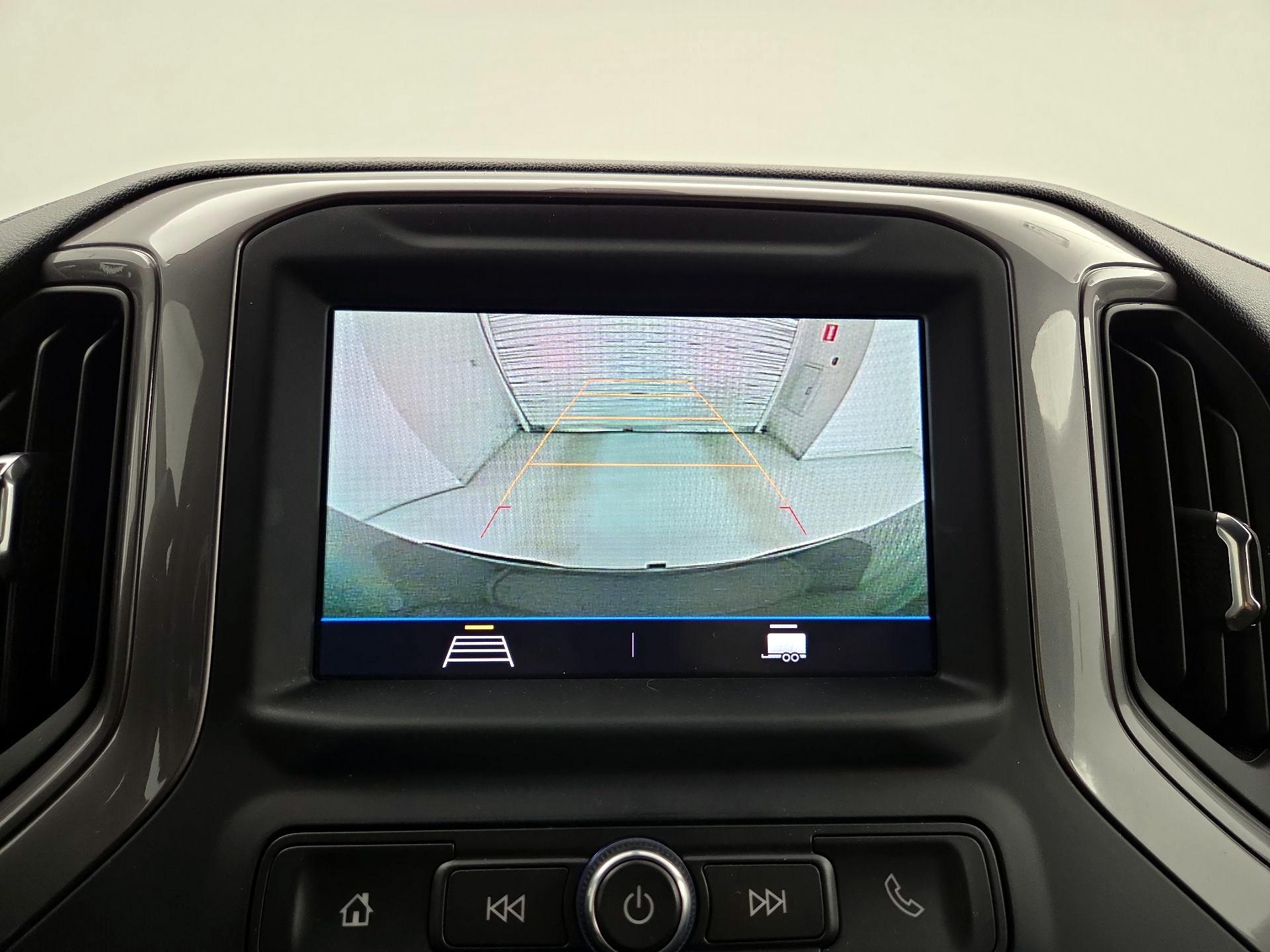 Thumbnail: 2022 Chevrolet Silverado 1500 - 14