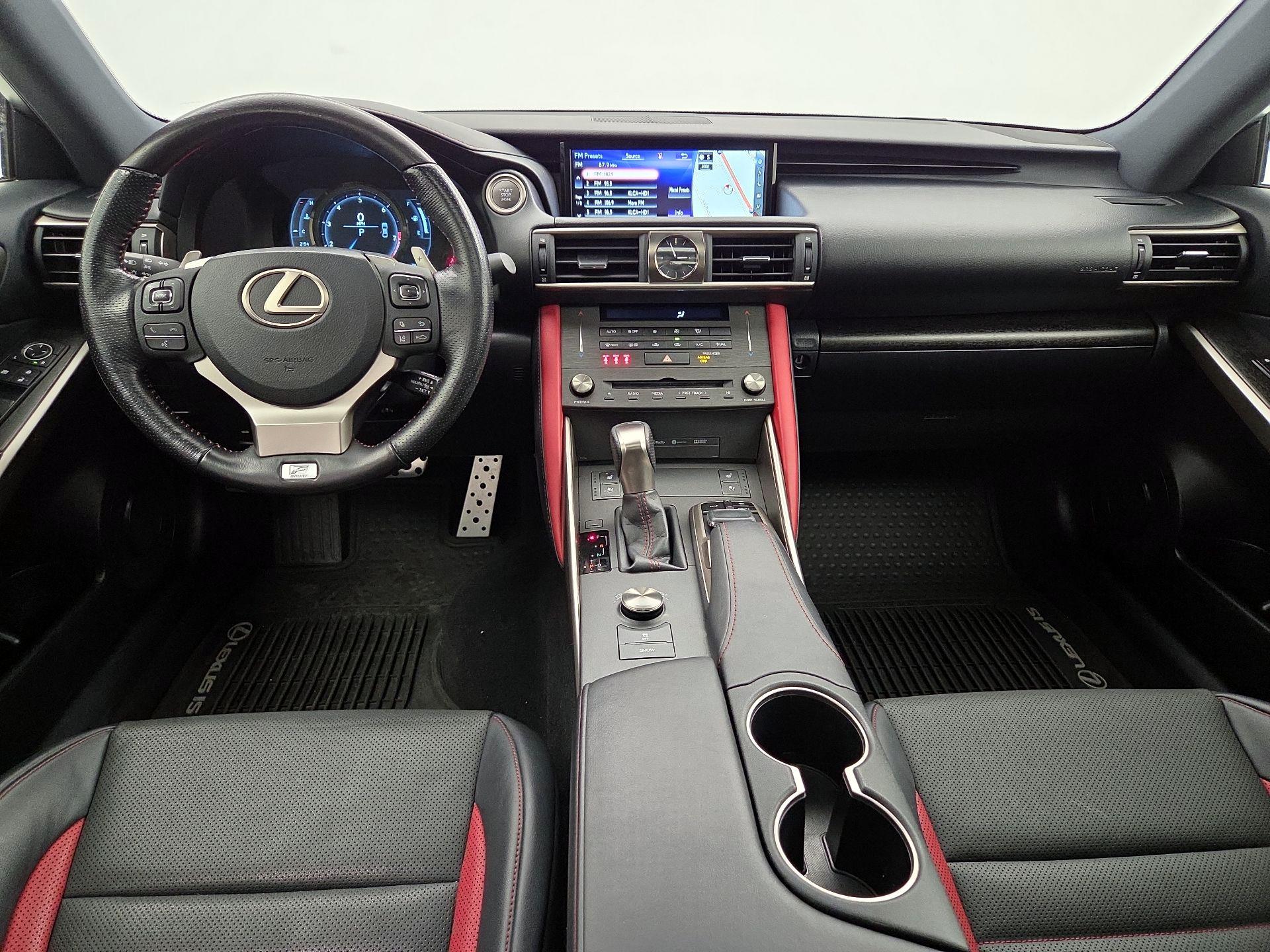 Thumbnail: 2019 Lexus IS - 9