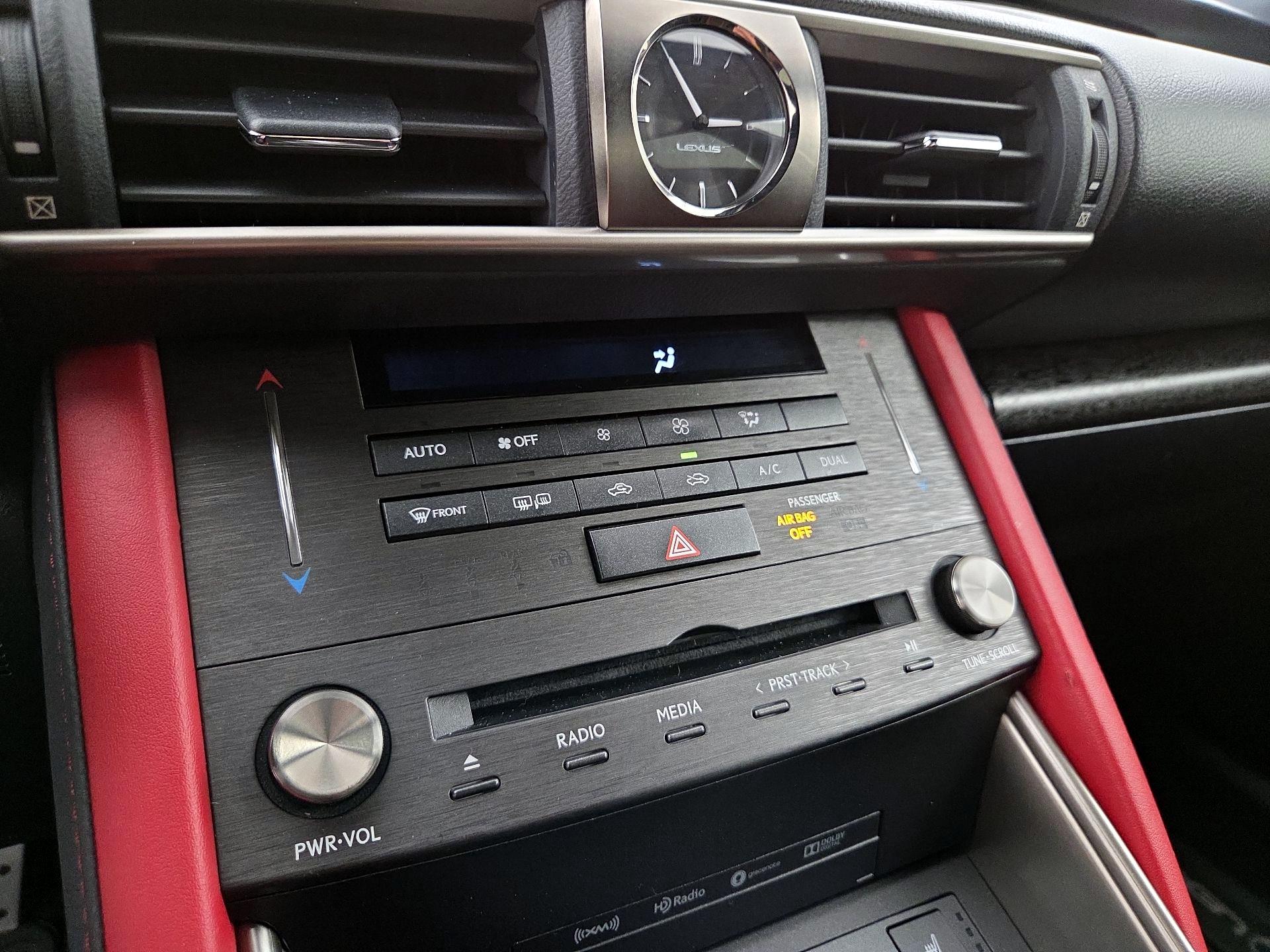 Thumbnail: 2019 Lexus IS - 16