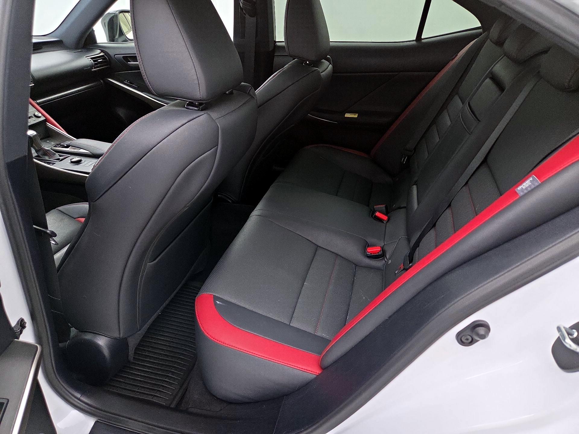 Thumbnail: 2019 Lexus IS - 19