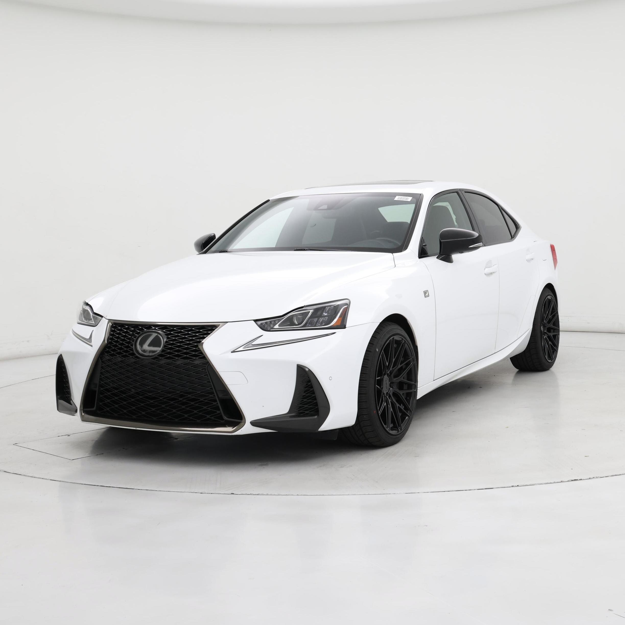 Thumbnail: 2019 Lexus IS - 4