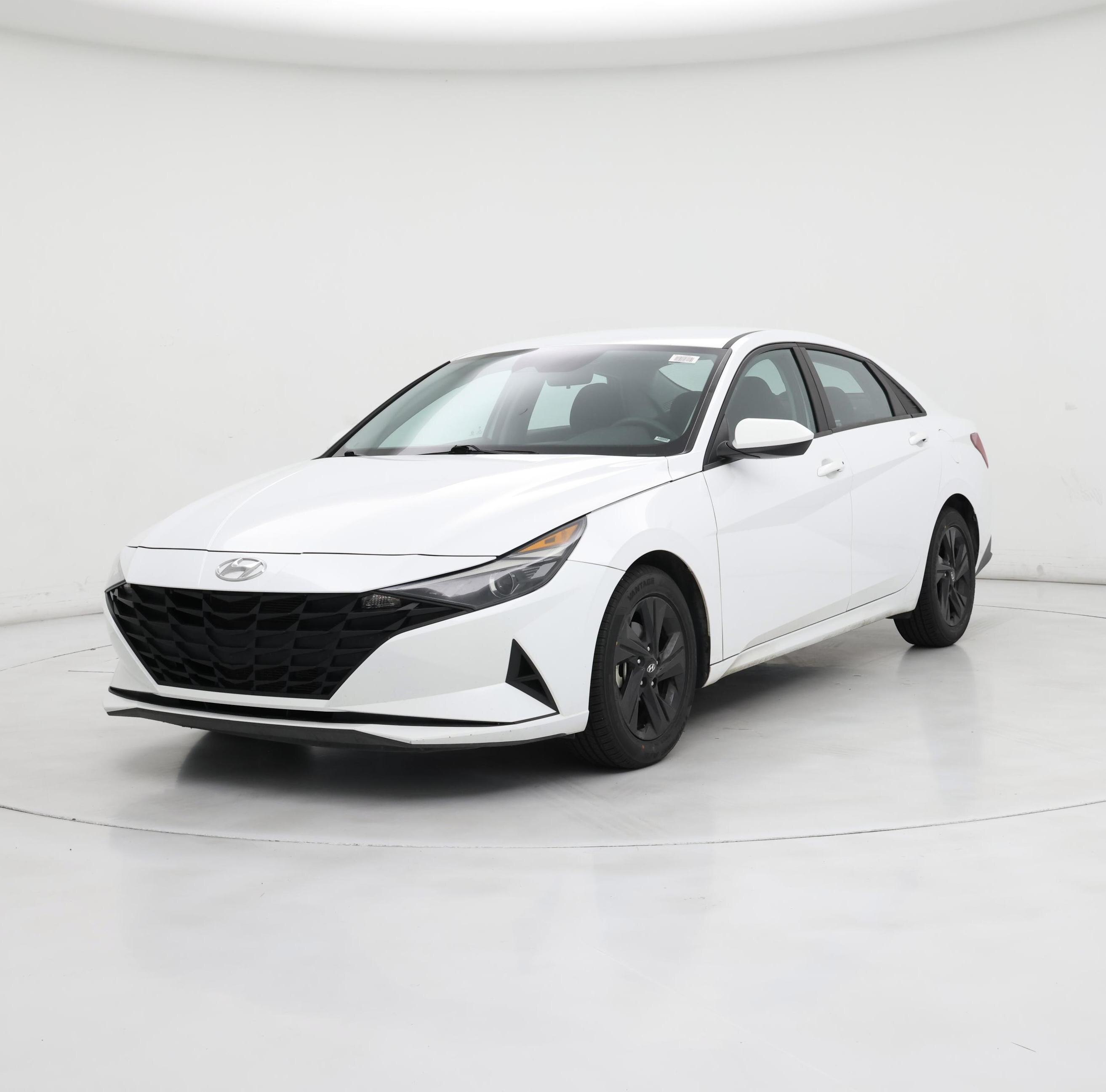 Thumbnail: 2022 Hyundai Elantra - 4