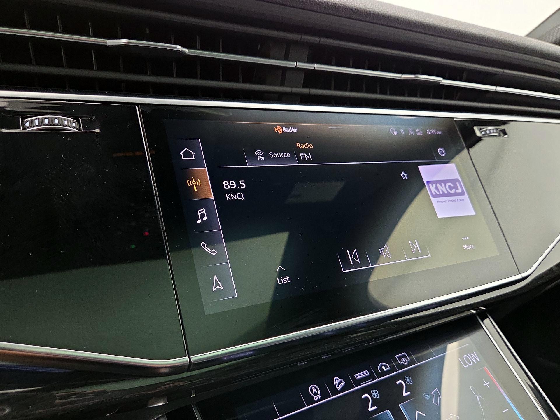 Thumbnail: 2021 Audi Q7 - 16