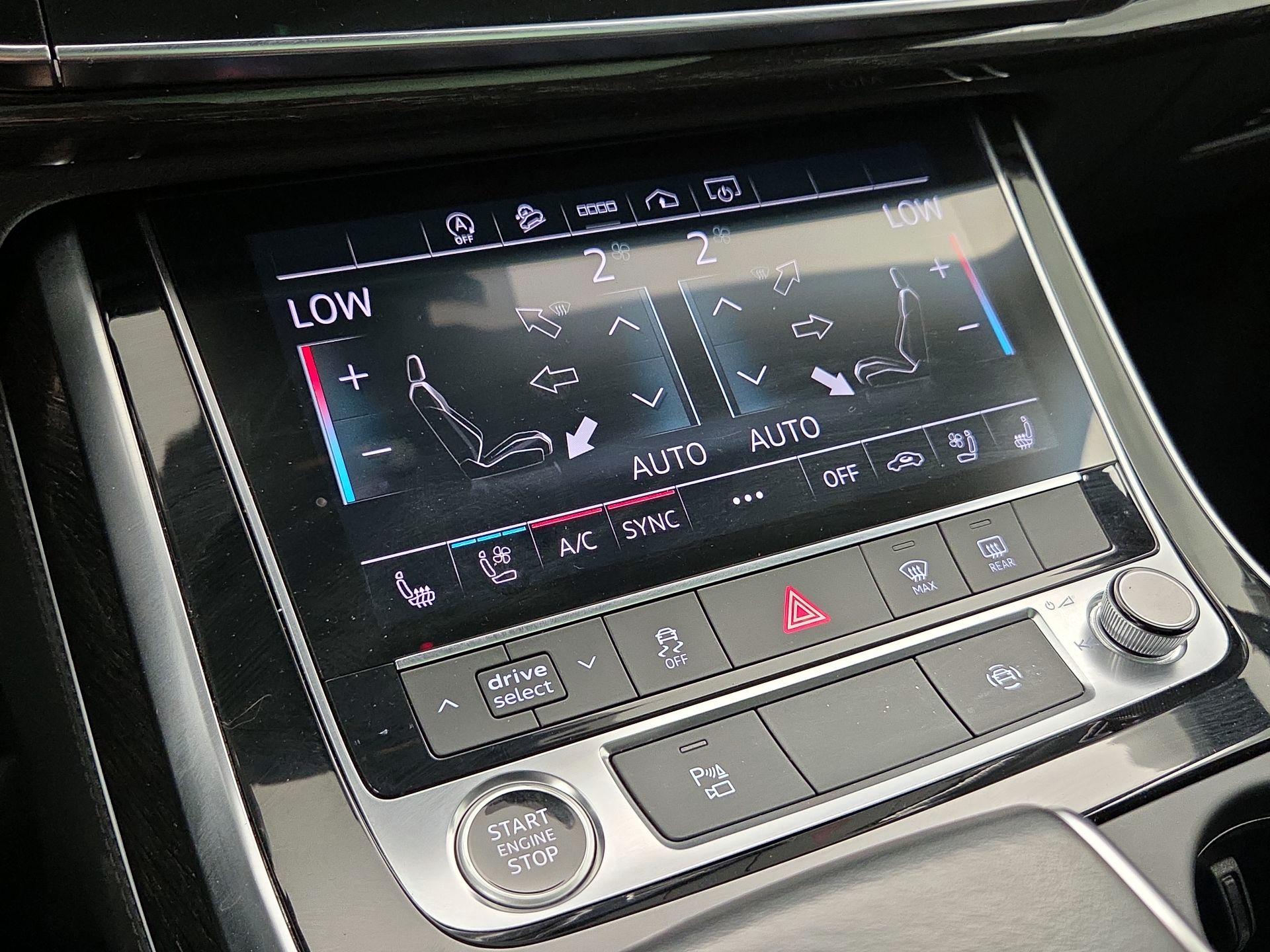 Thumbnail: 2021 Audi Q7 - 17