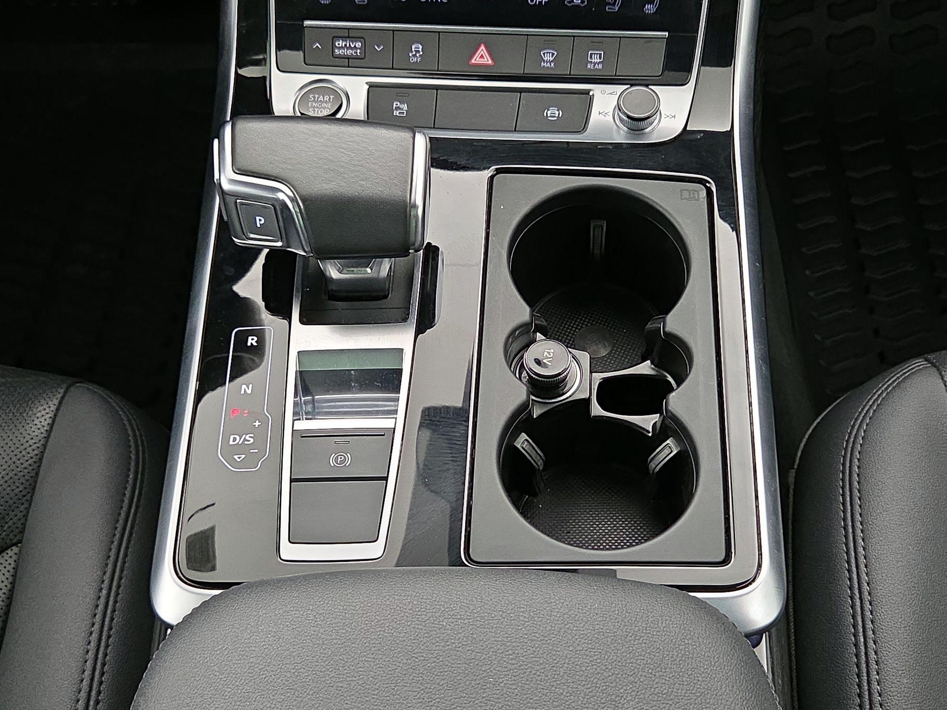 Thumbnail: 2021 Audi Q7 - 18