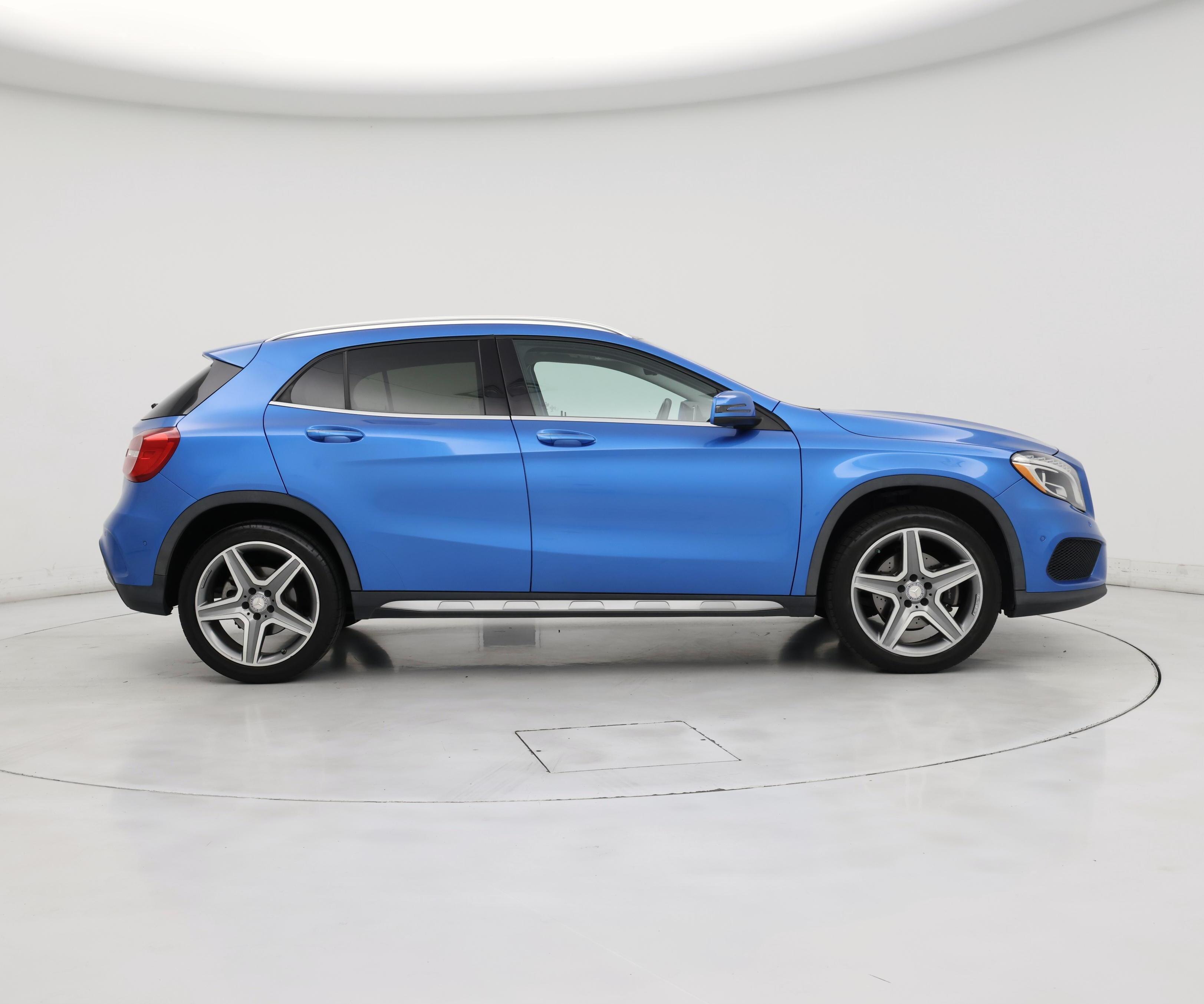 Thumbnail: 2015 Mercedes-Benz GLA - 7