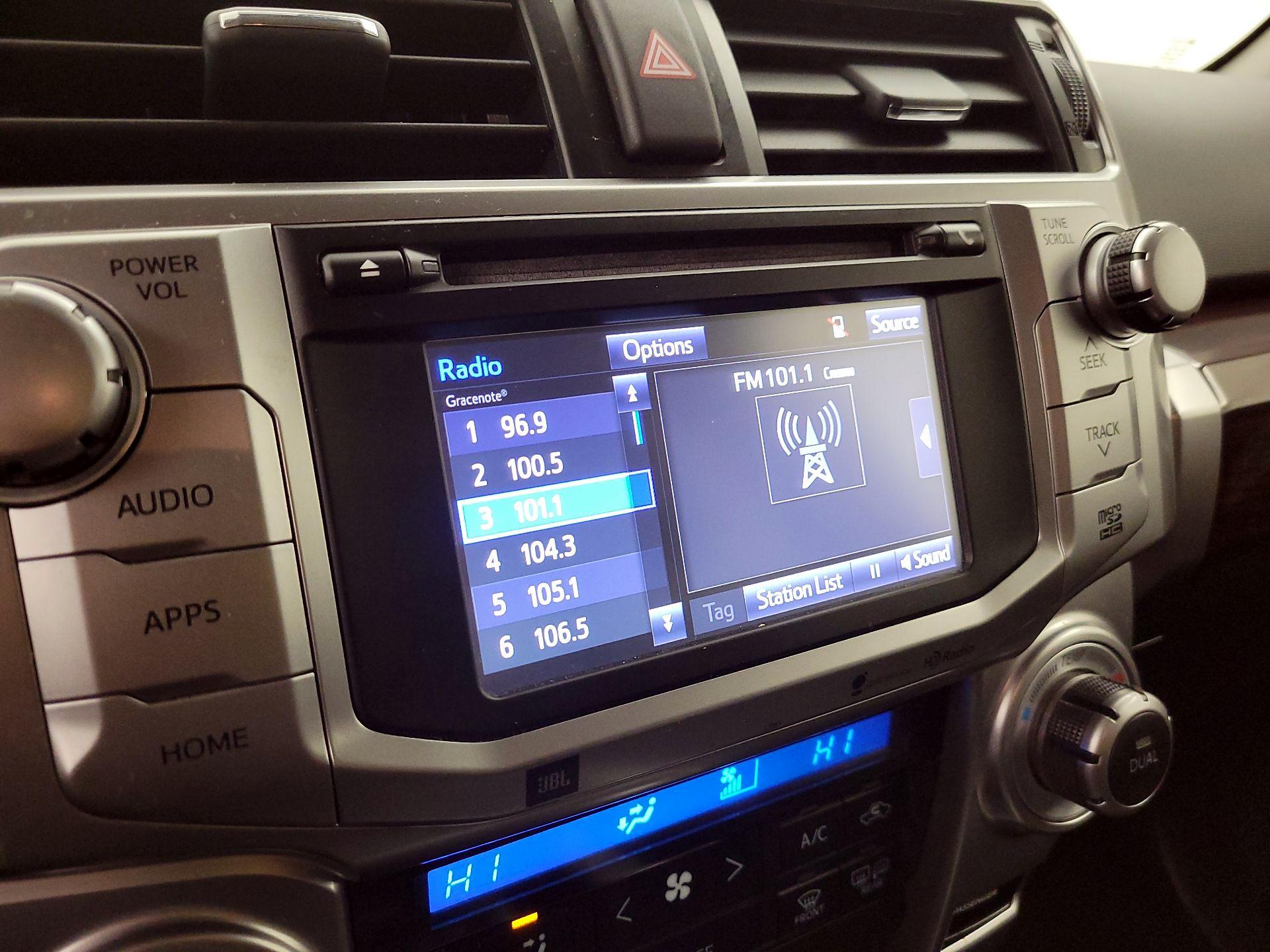 Thumbnail: 2015 Toyota 4Runner - 15