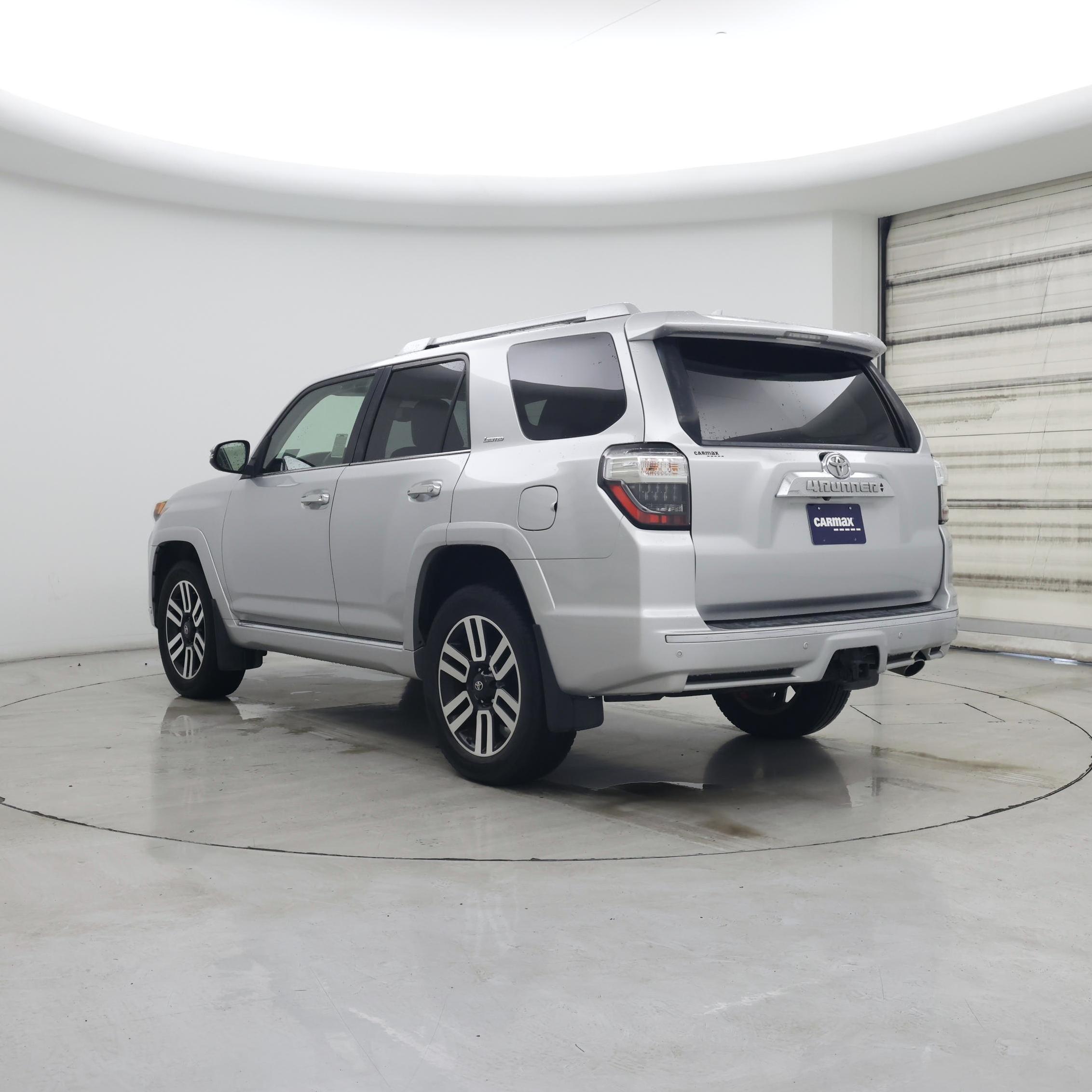Thumbnail: 2015 Toyota 4Runner - 2