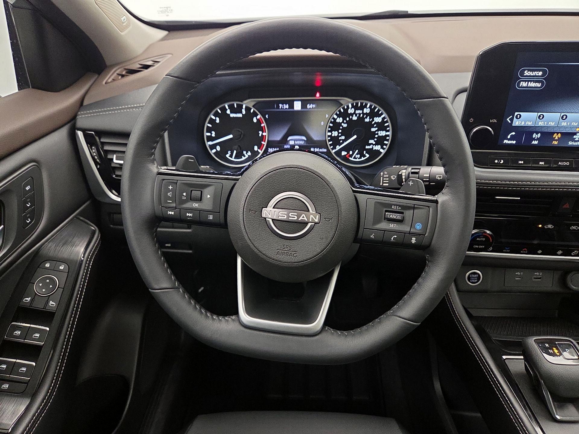 Thumbnail: 2022 Nissan Rogue - 10