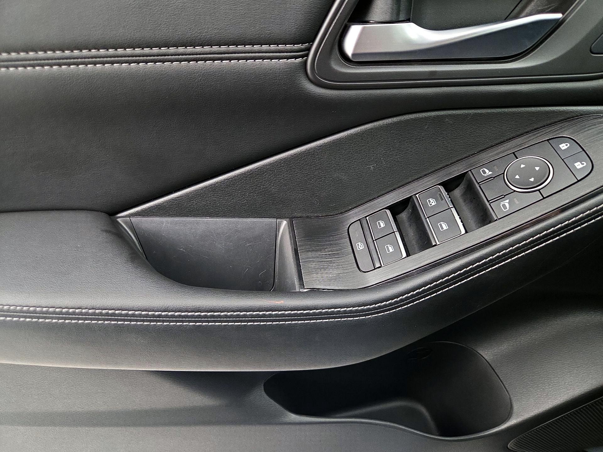 Thumbnail: 2022 Nissan Rogue - 12