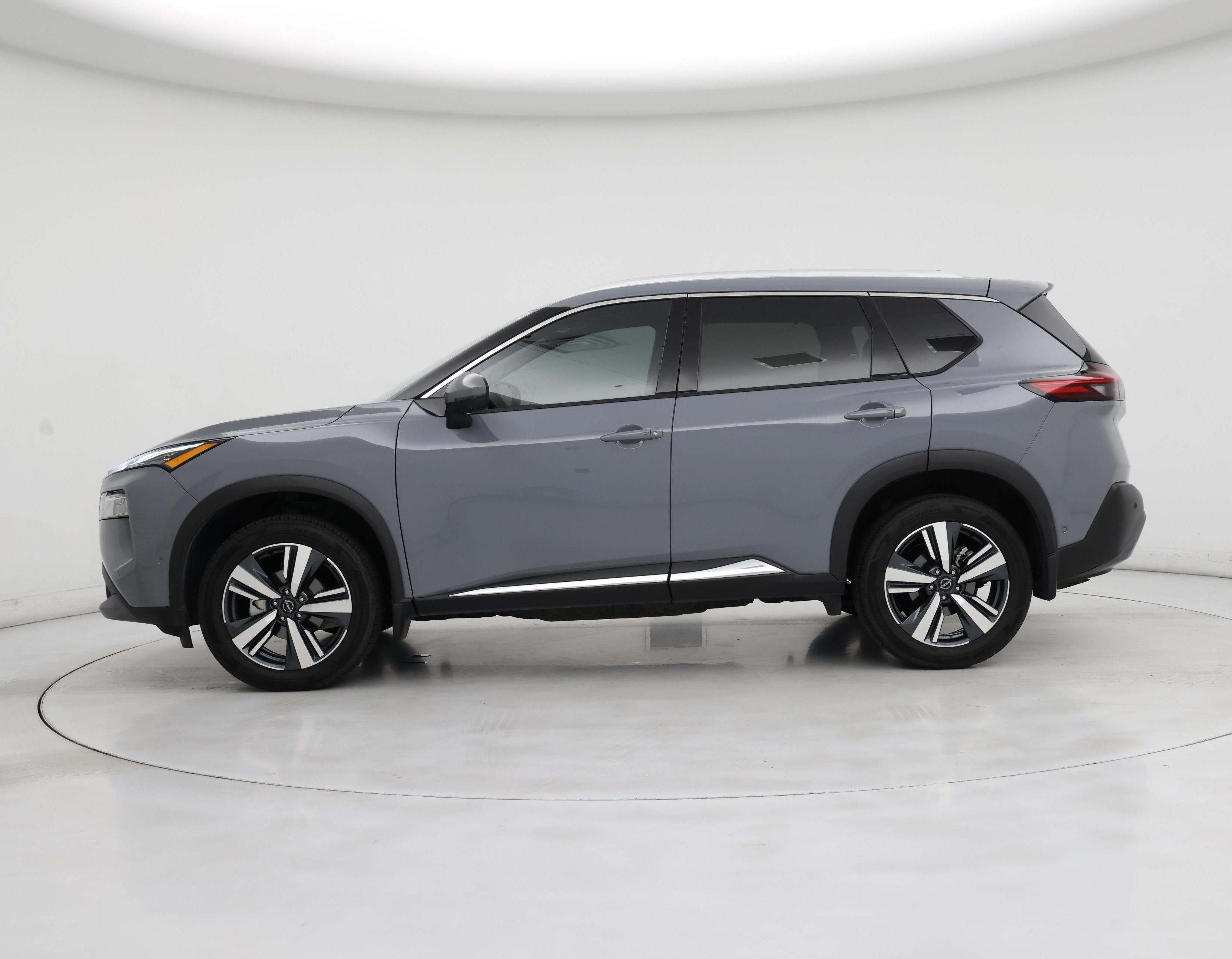 Thumbnail: 2022 Nissan Rogue - 3