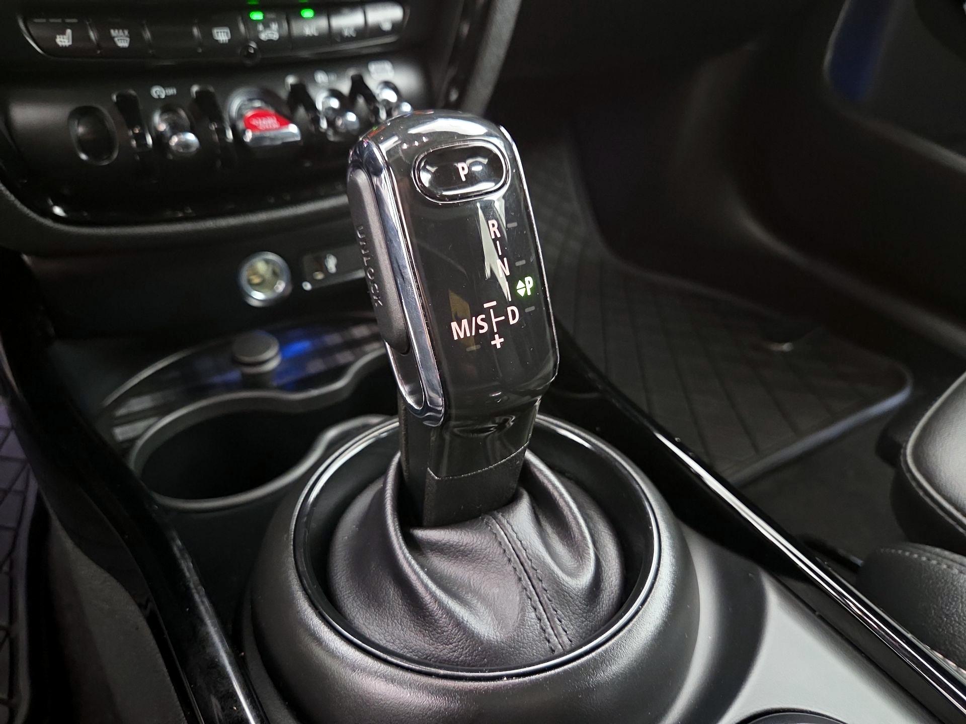 Thumbnail: 2022 MINI Cooper Clubman - 17