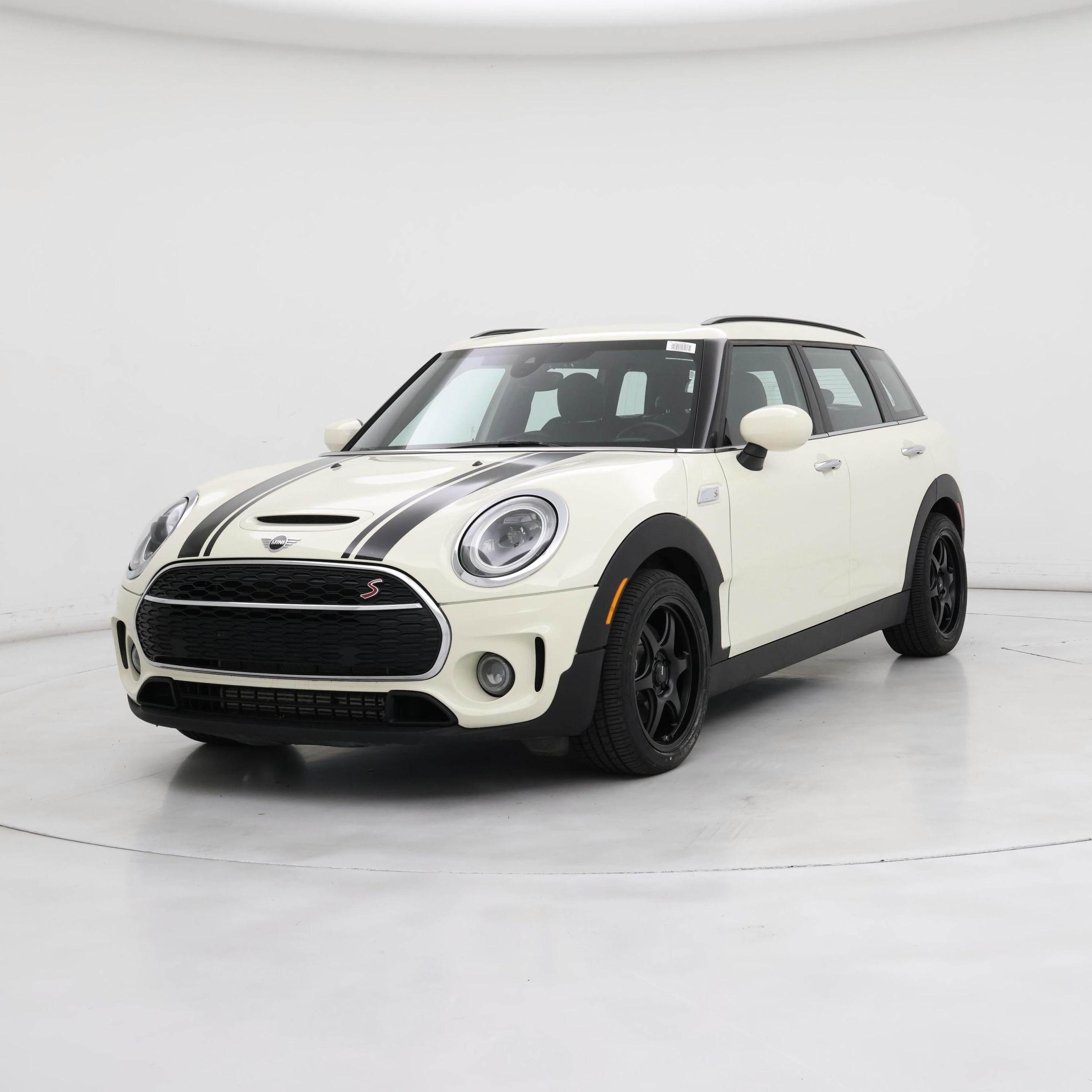 Thumbnail: 2022 MINI Cooper Clubman - 4
