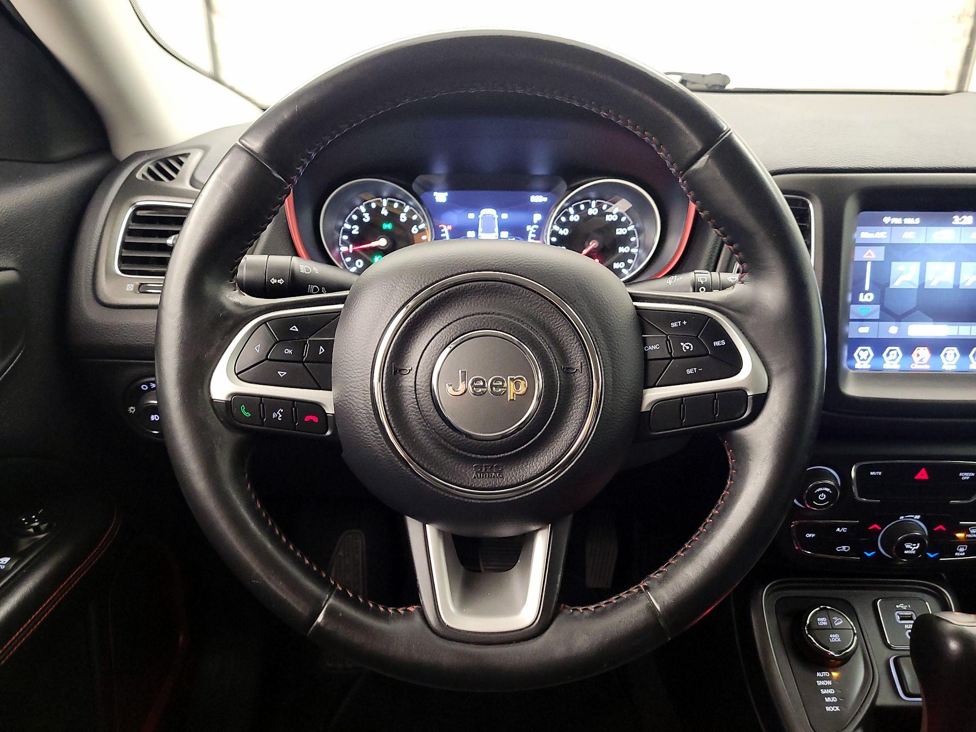 Thumbnail: 2019 Jeep Compass - 10