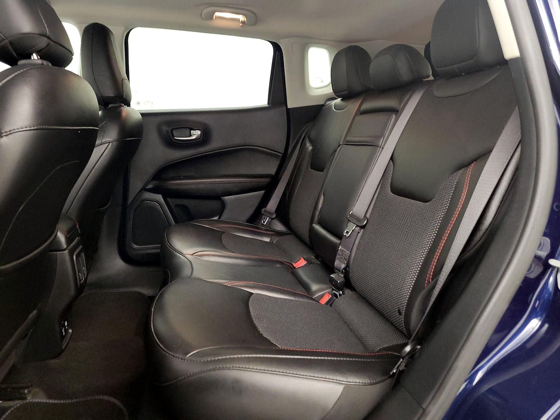 Thumbnail: 2019 Jeep Compass - 18