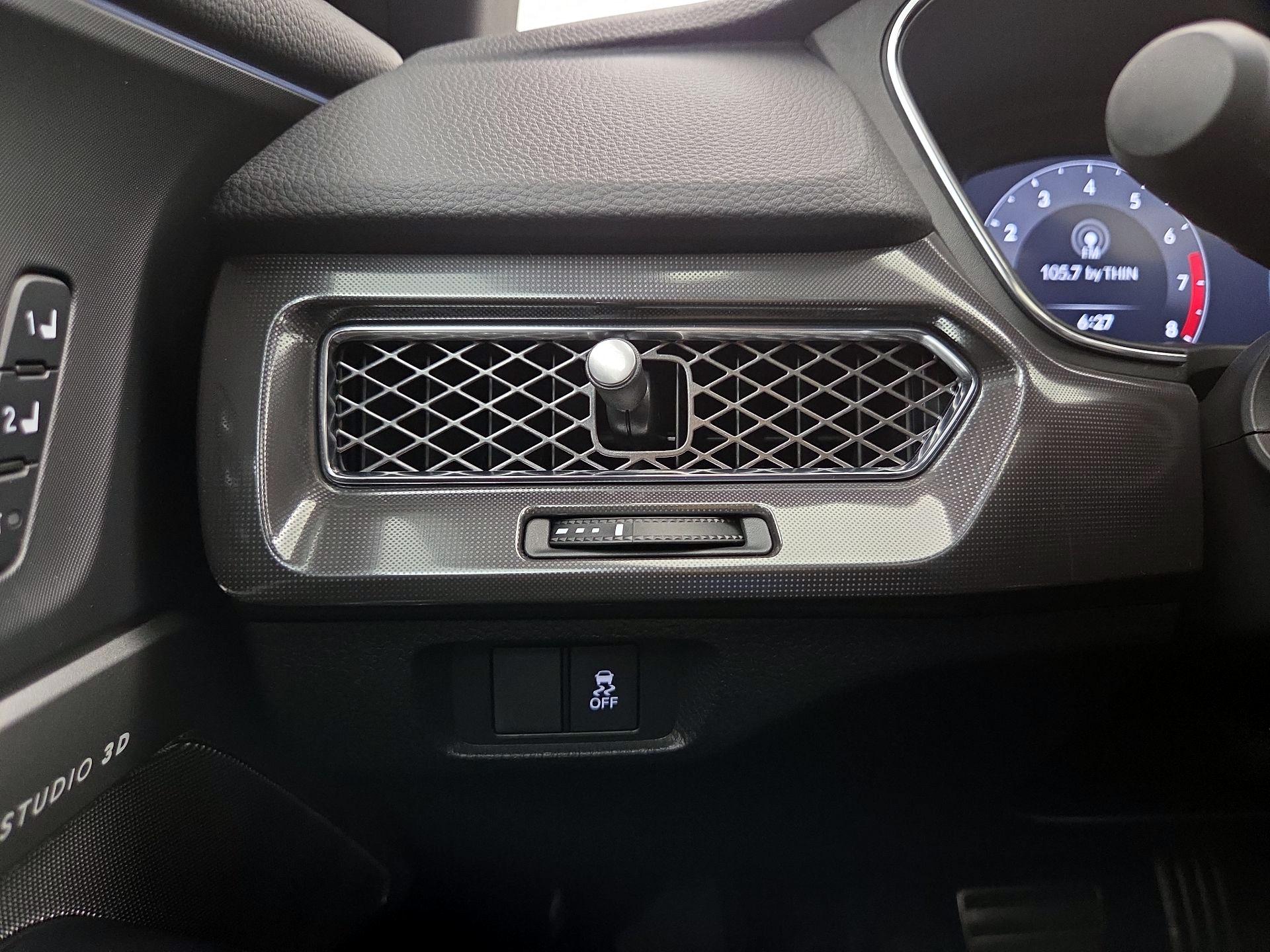 Thumbnail: 2025 Acura Integra - 13