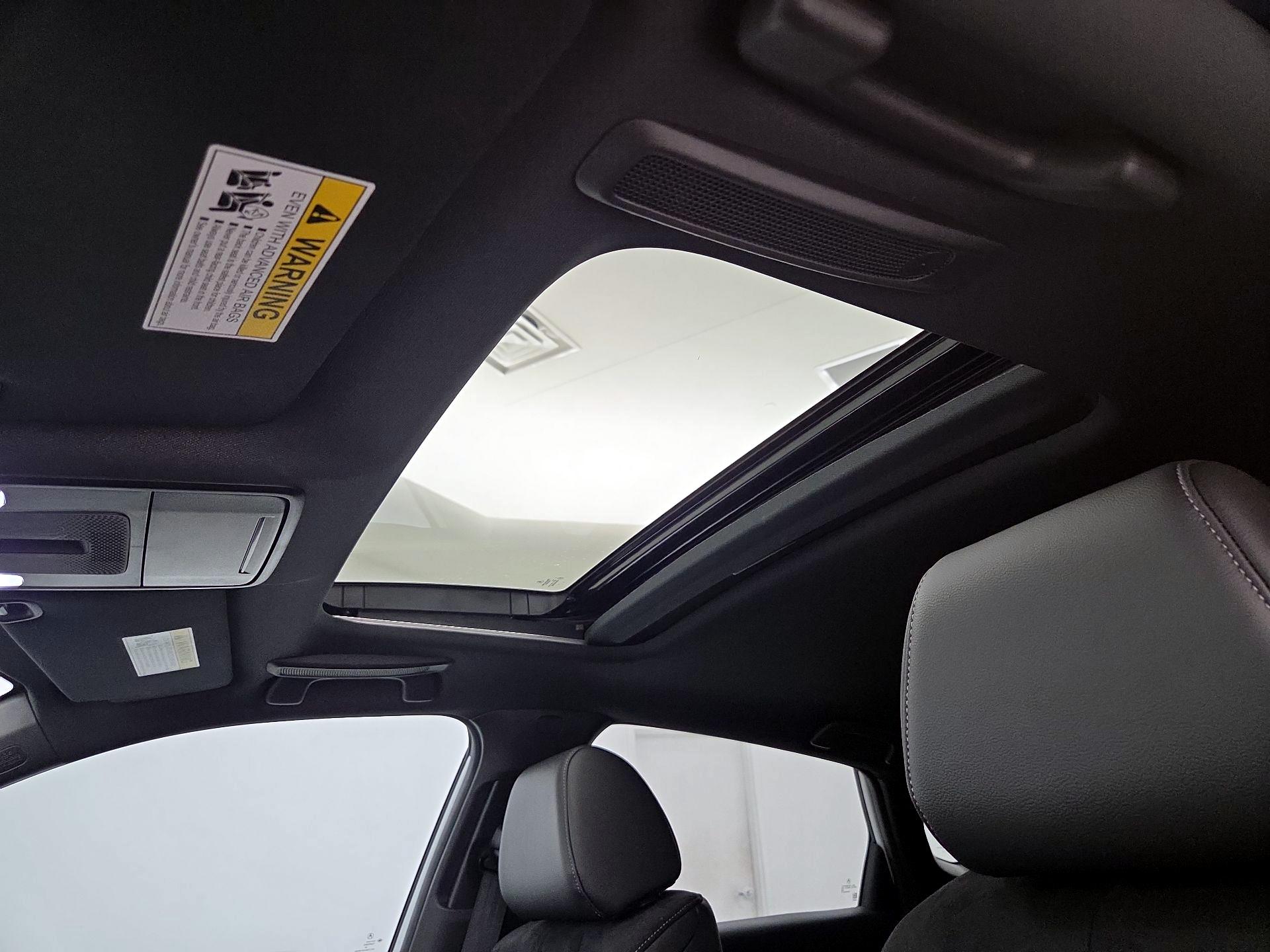 Thumbnail: 2025 Acura Integra - 18