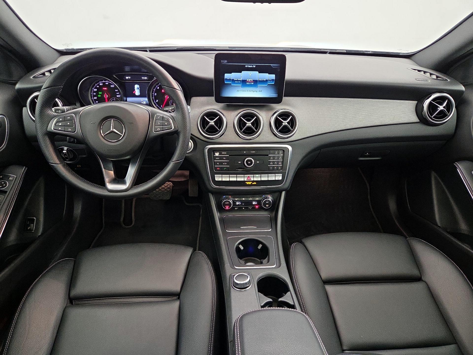 Thumbnail: 2020 Mercedes-Benz GLA - 9