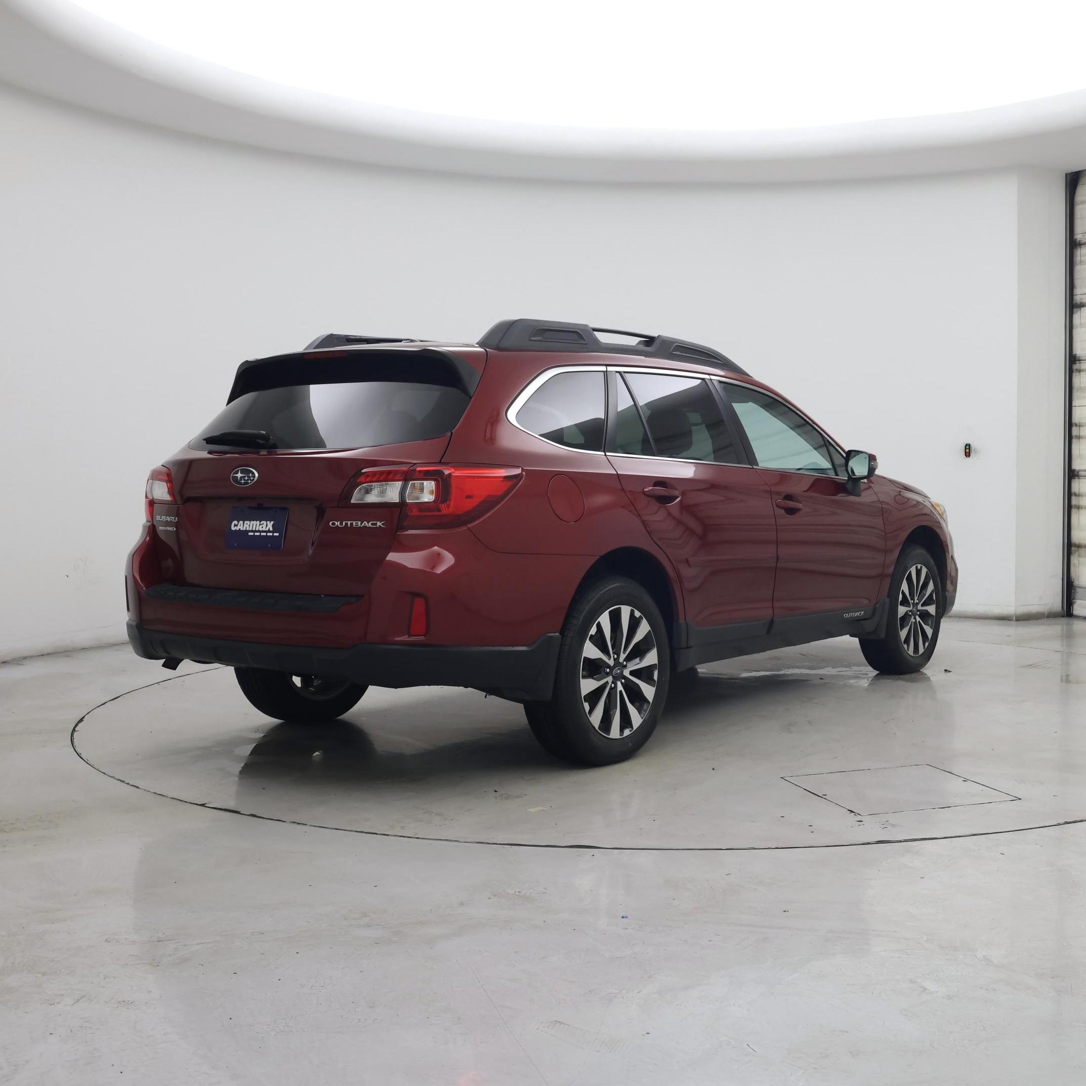 Thumbnail: 2015 Subaru Outback - 8
