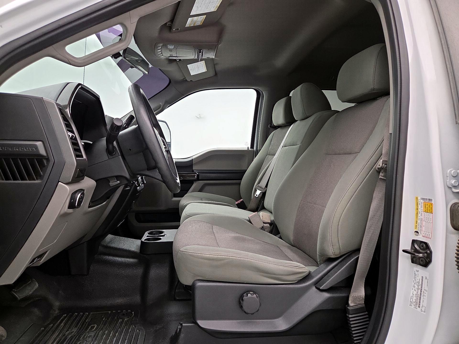 Thumbnail: 2019 Ford F-350 - 11