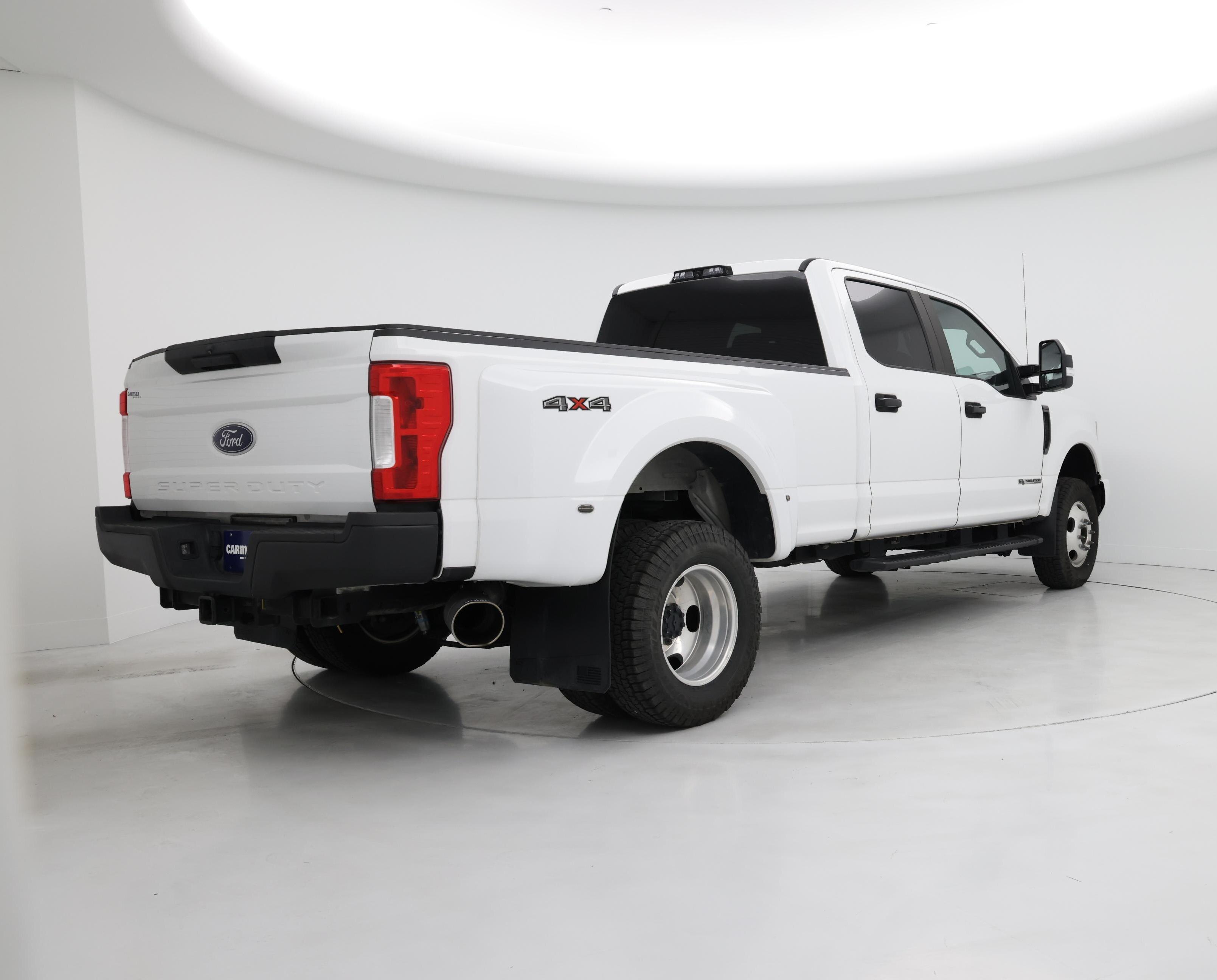 Thumbnail: 2019 Ford F-350 - 8