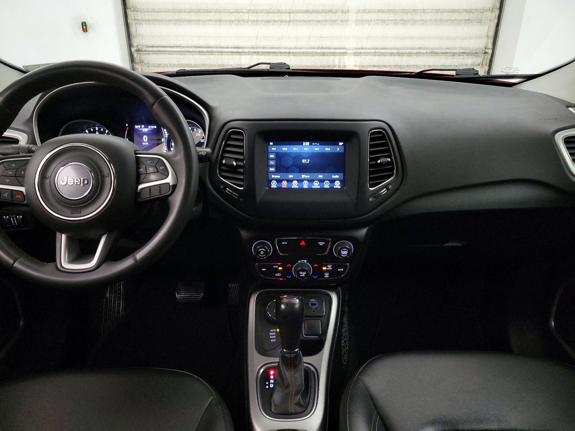 Thumbnail: 2021 Jeep Compass - 9