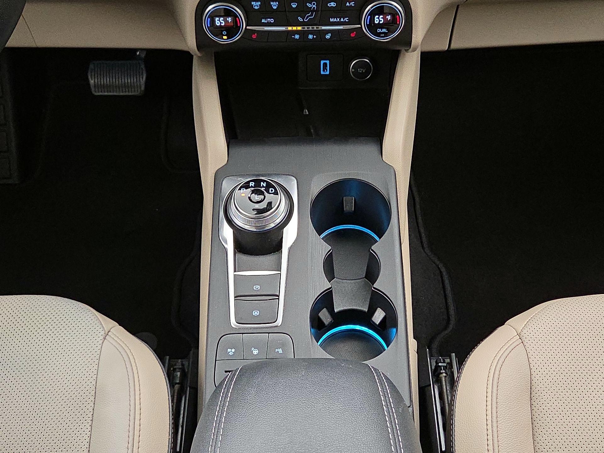 Thumbnail: 2020 Ford Escape - 18