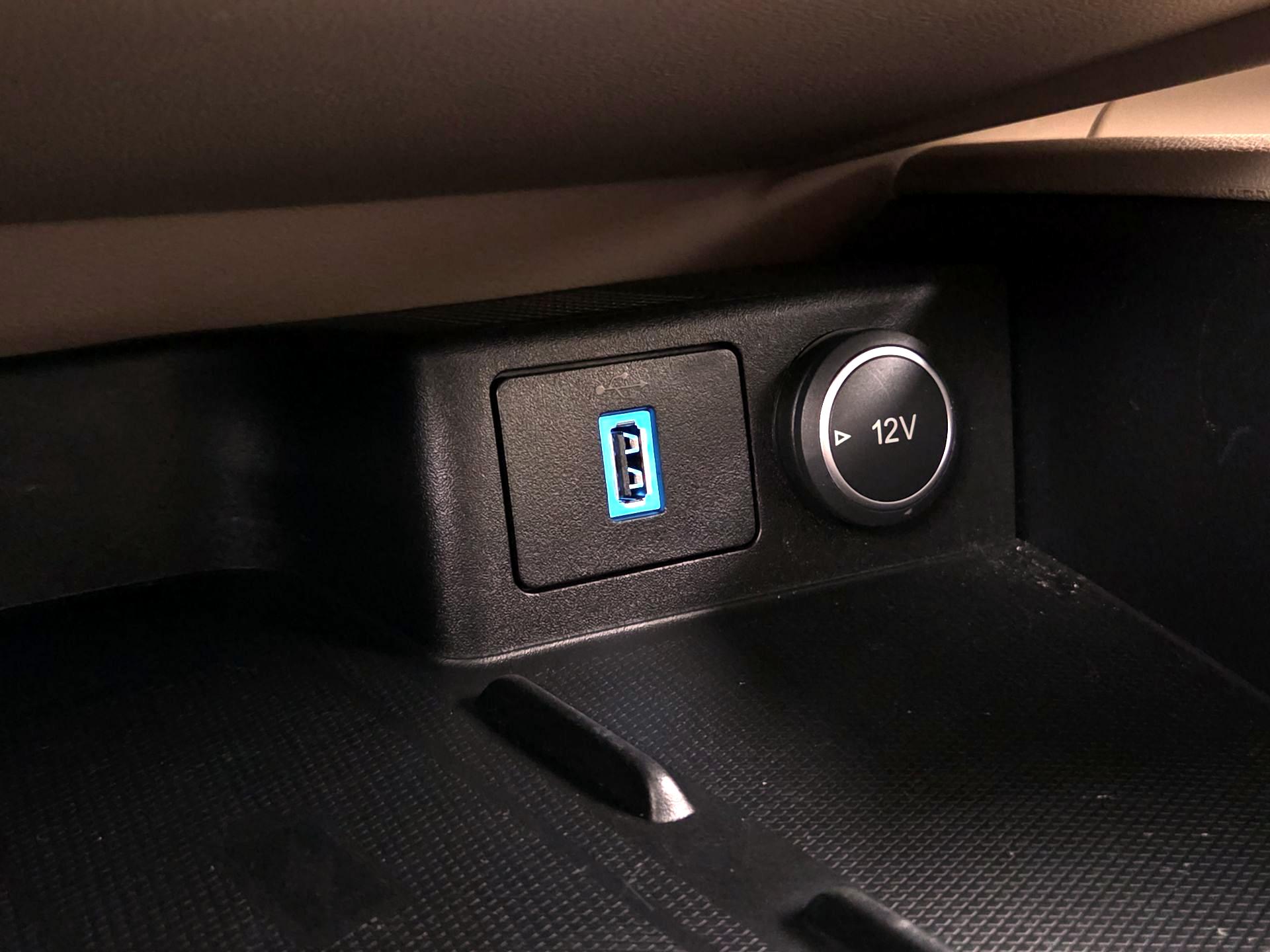 Thumbnail: 2020 Ford Escape - 19