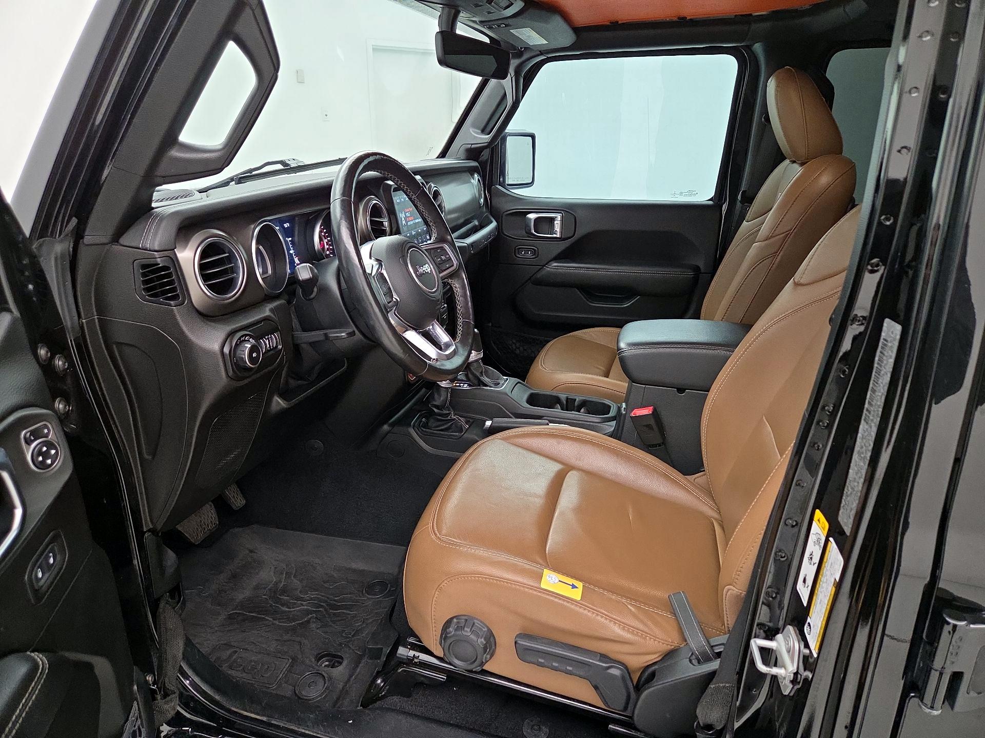 Thumbnail: 2020 Jeep Wrangler - 11