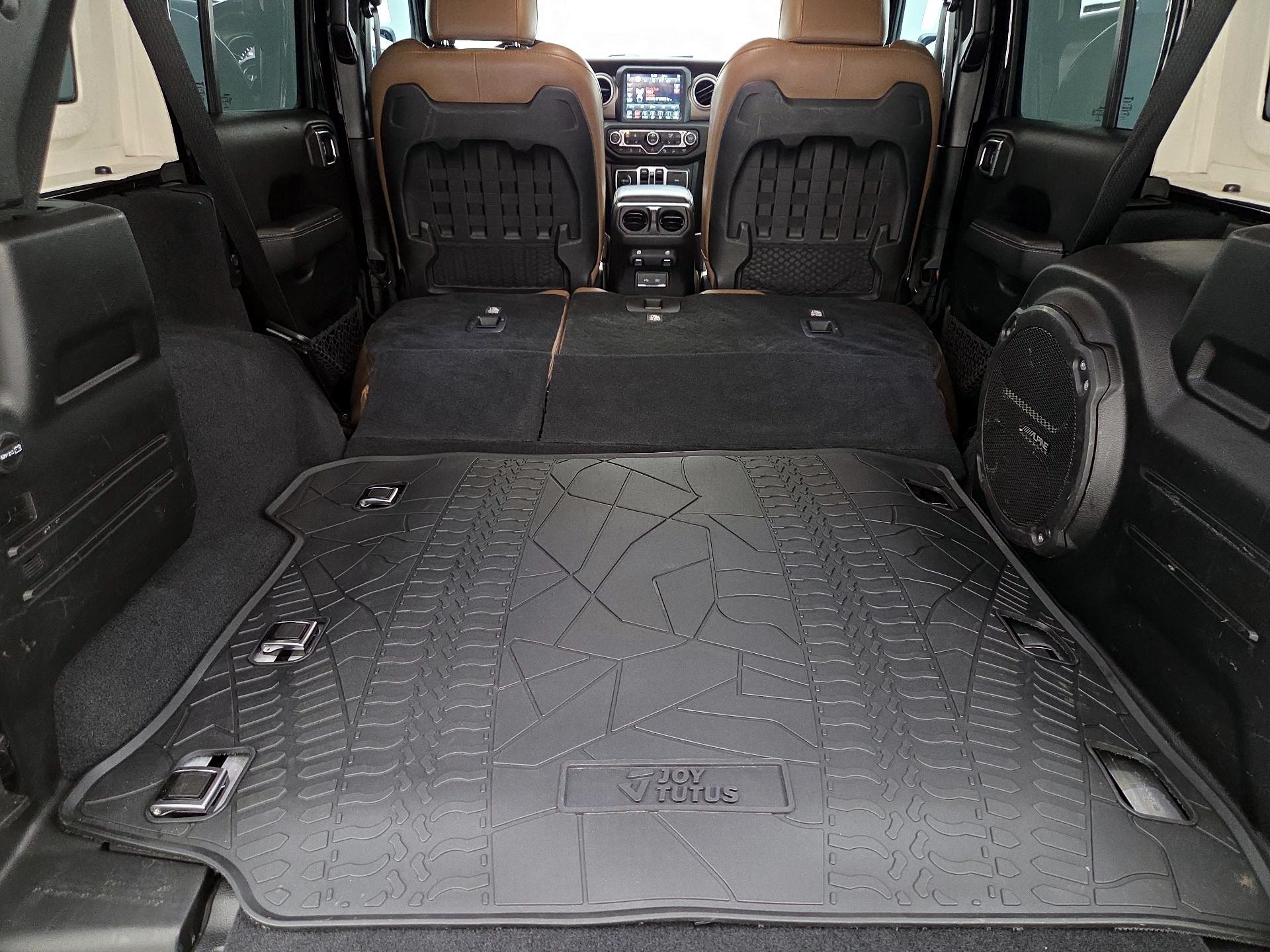 Thumbnail: 2020 Jeep Wrangler - 20