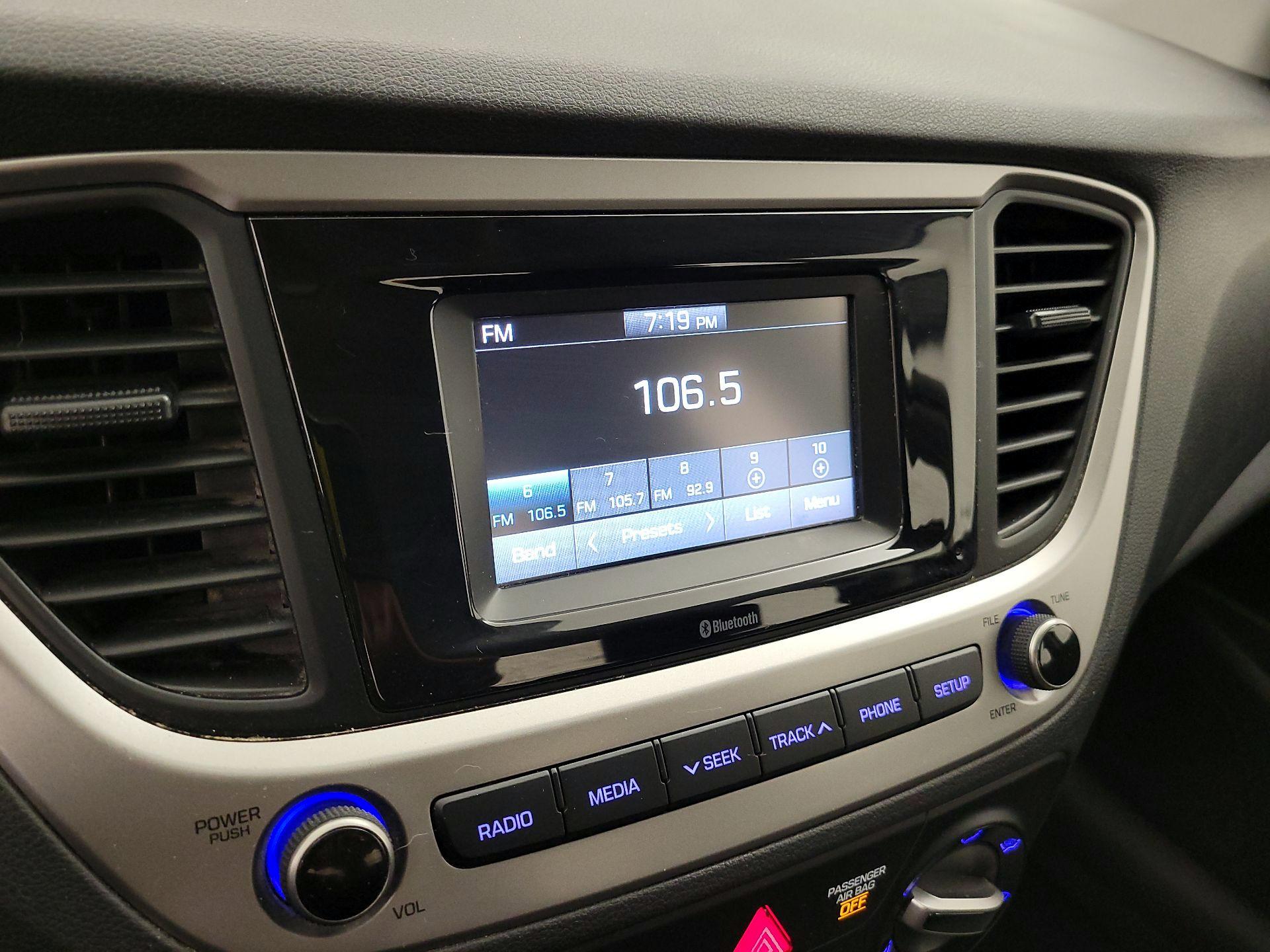 Thumbnail: 2020 Hyundai Accent - 14