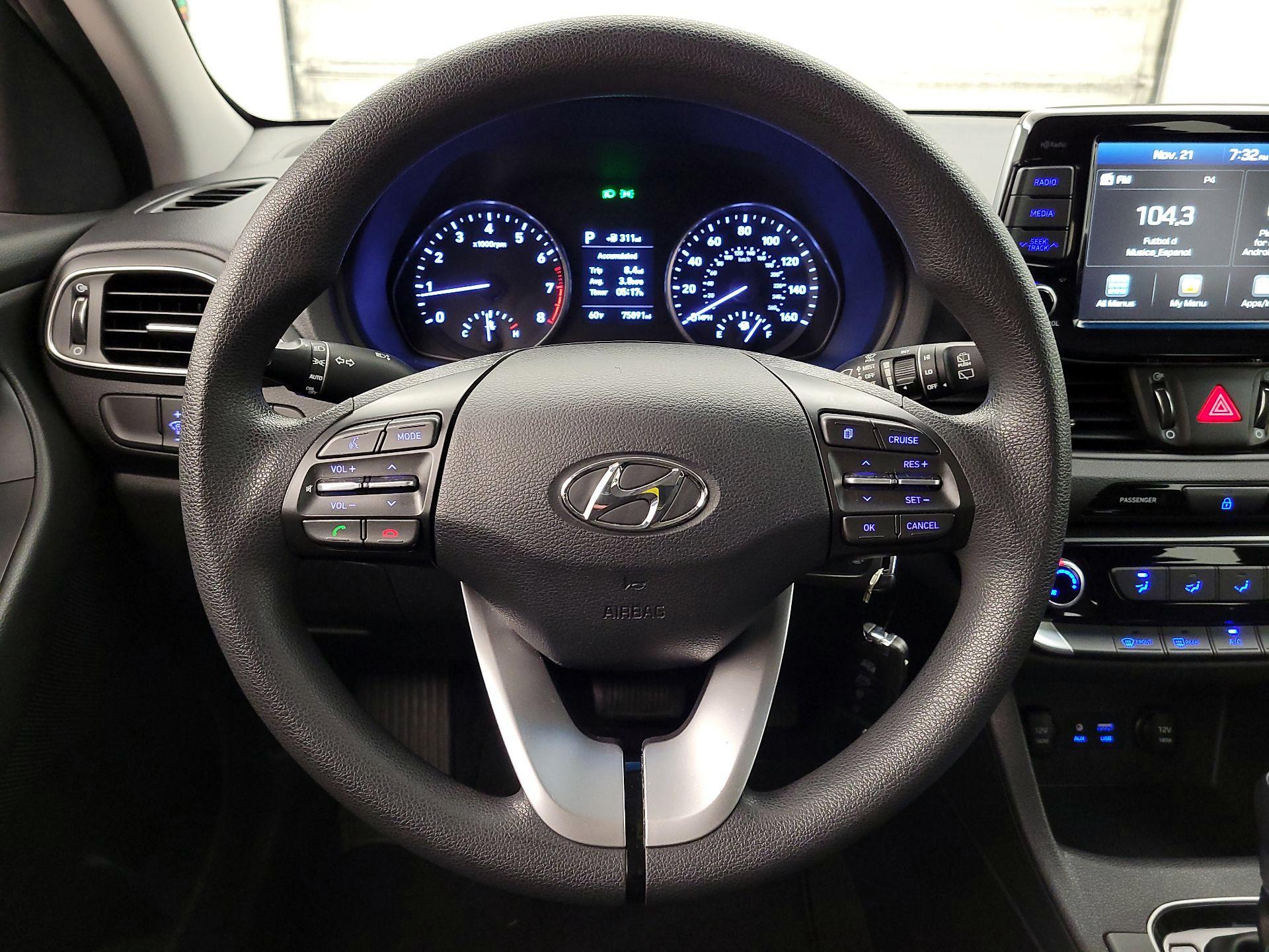 Thumbnail: 2018 Hyundai Elantra - 10