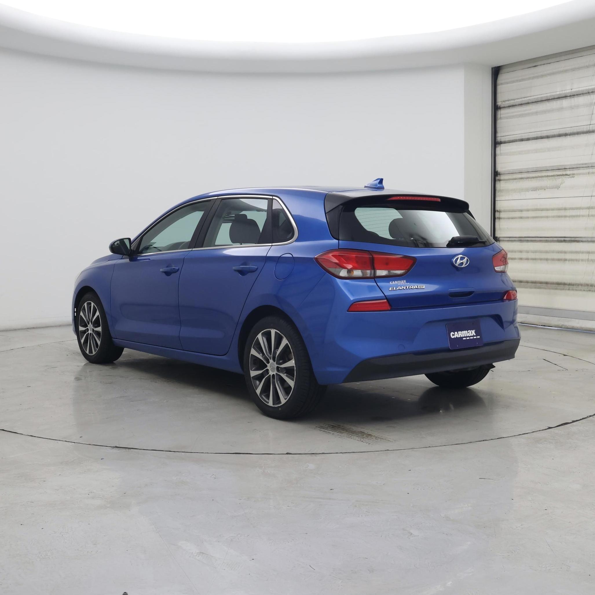 Thumbnail: 2018 Hyundai Elantra - 2