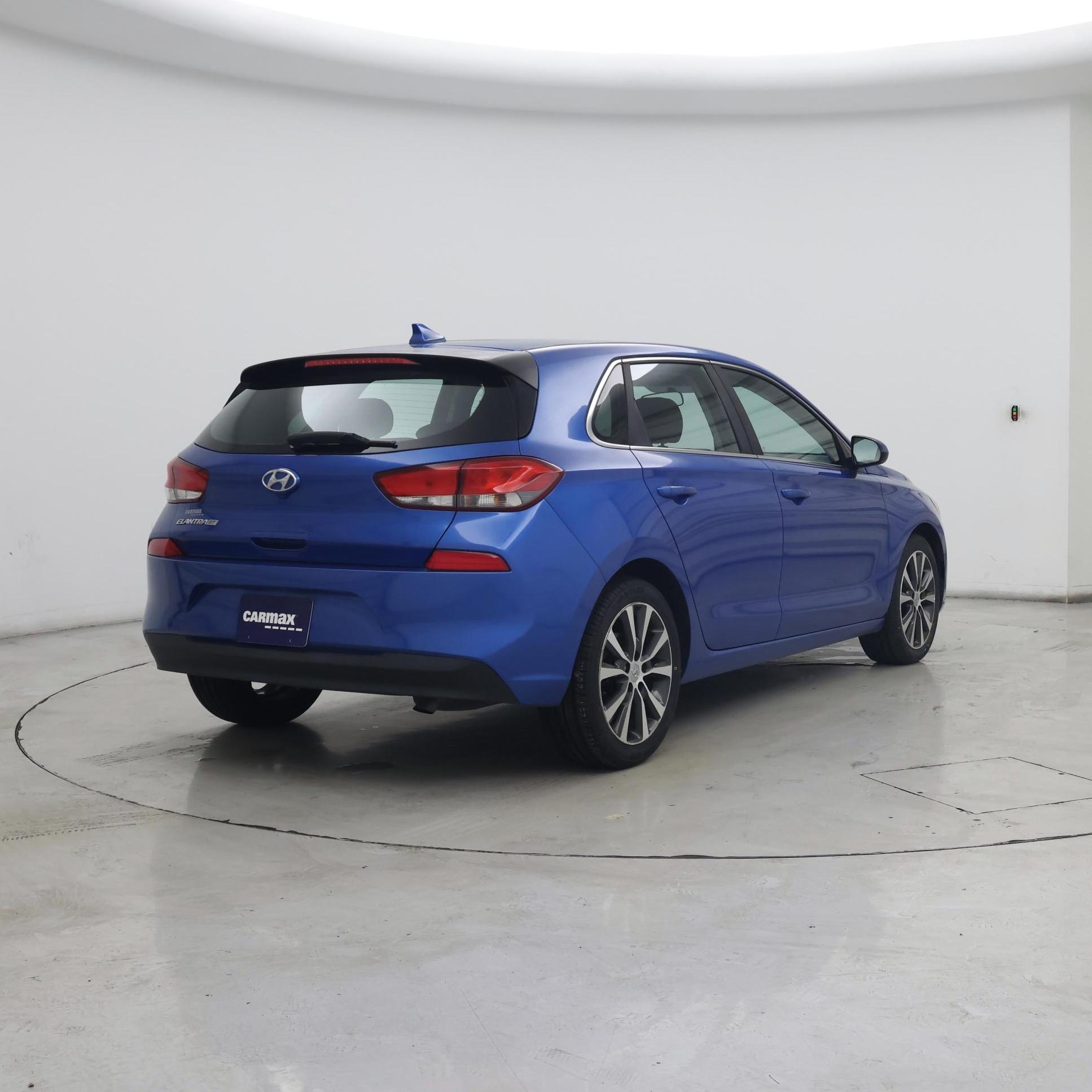 Thumbnail: 2018 Hyundai Elantra - 8