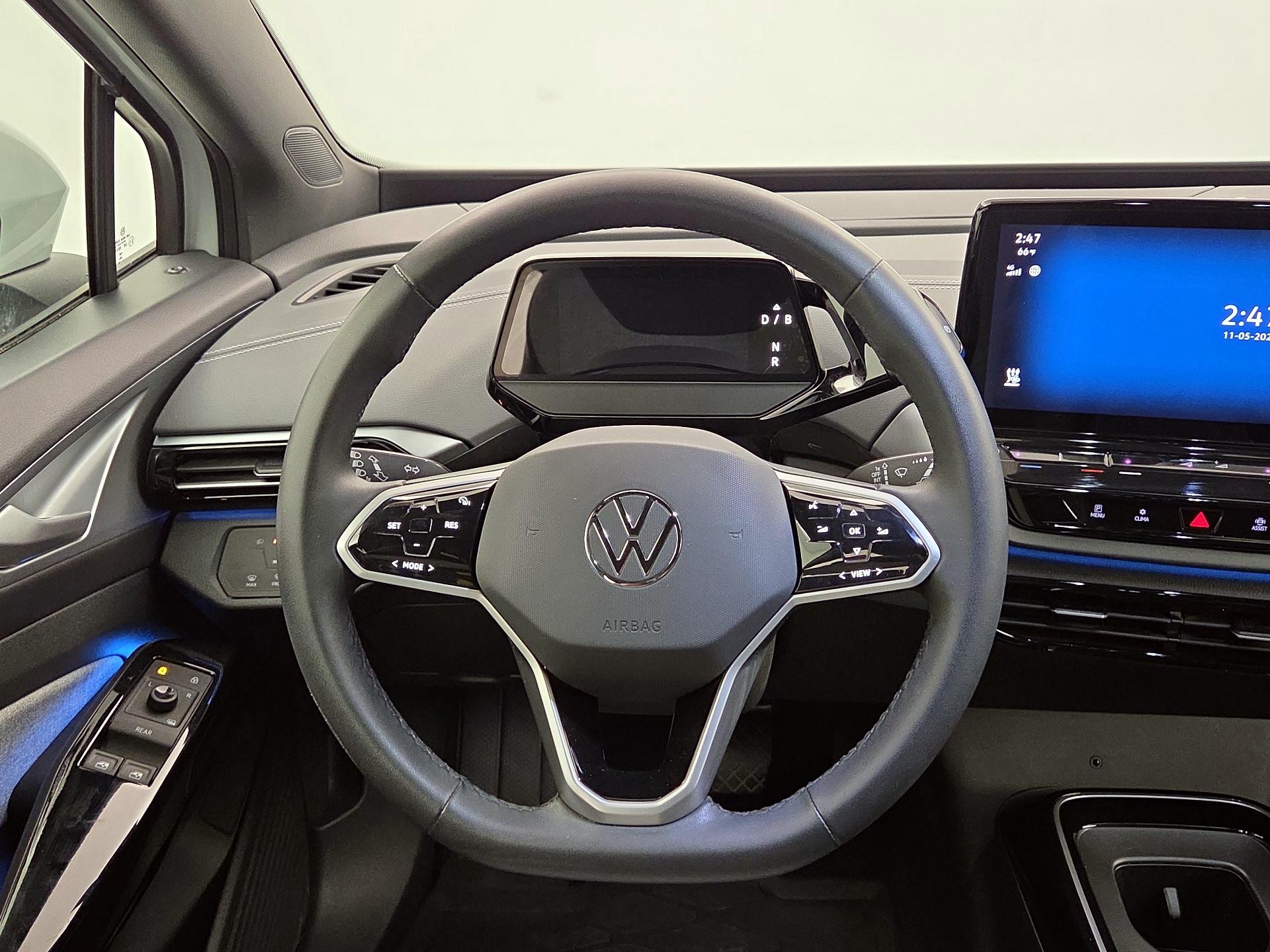 Thumbnail: 2023 Volkswagen ID.4 - 10